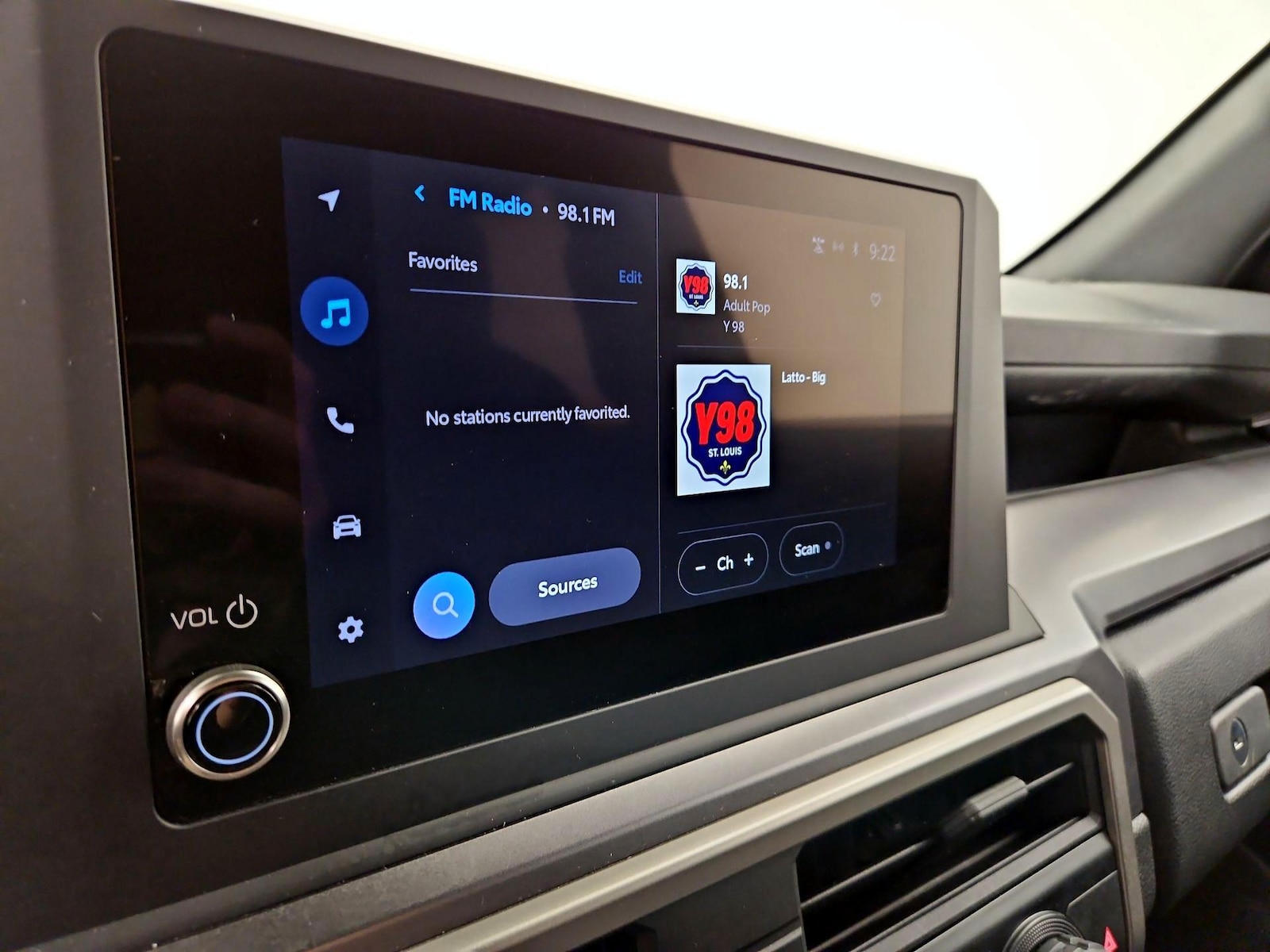 2025 Toyota 4Runner SR5 - Photo 16