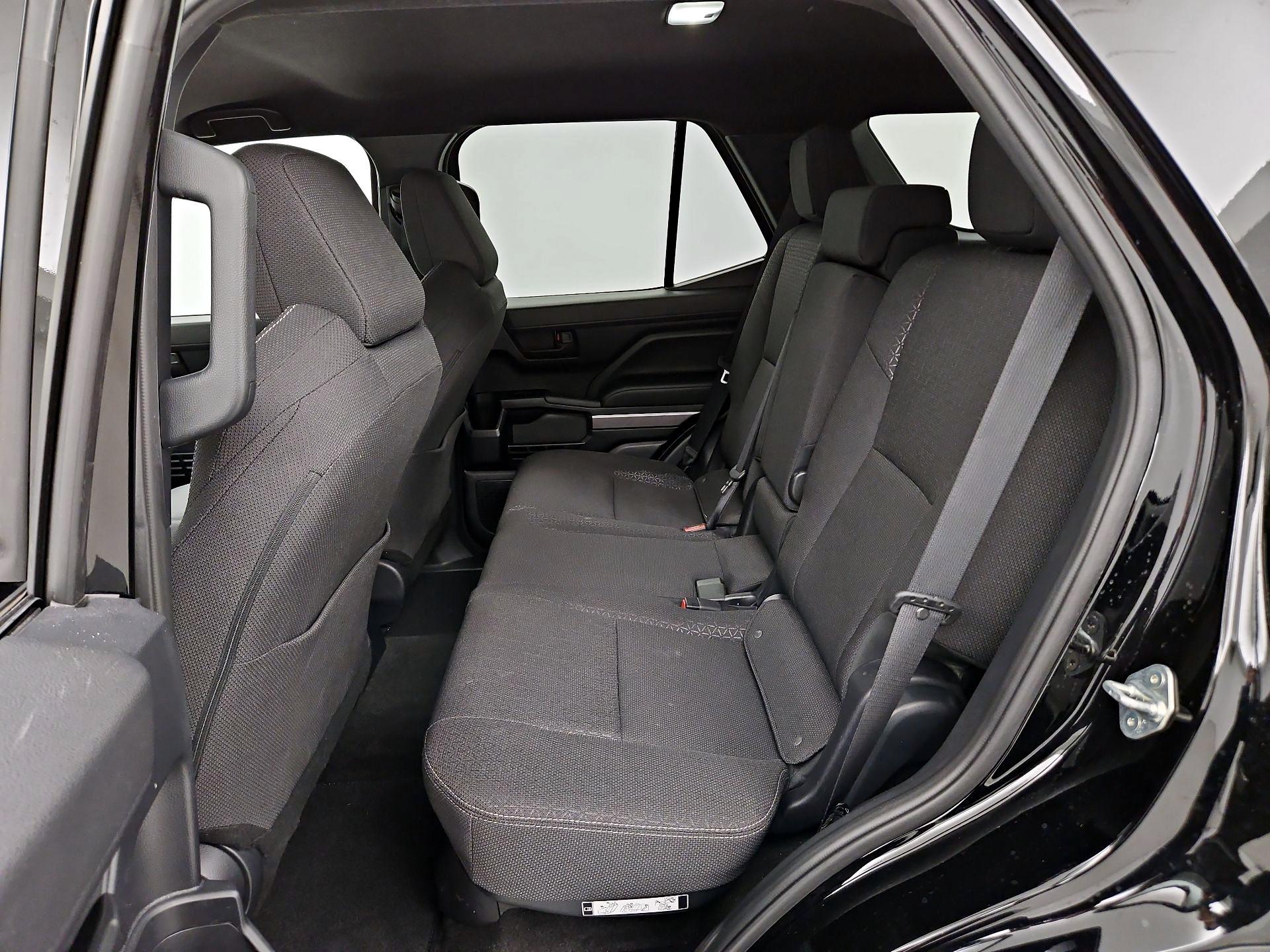 Thumbnail: 2025 Toyota 4Runner - 19