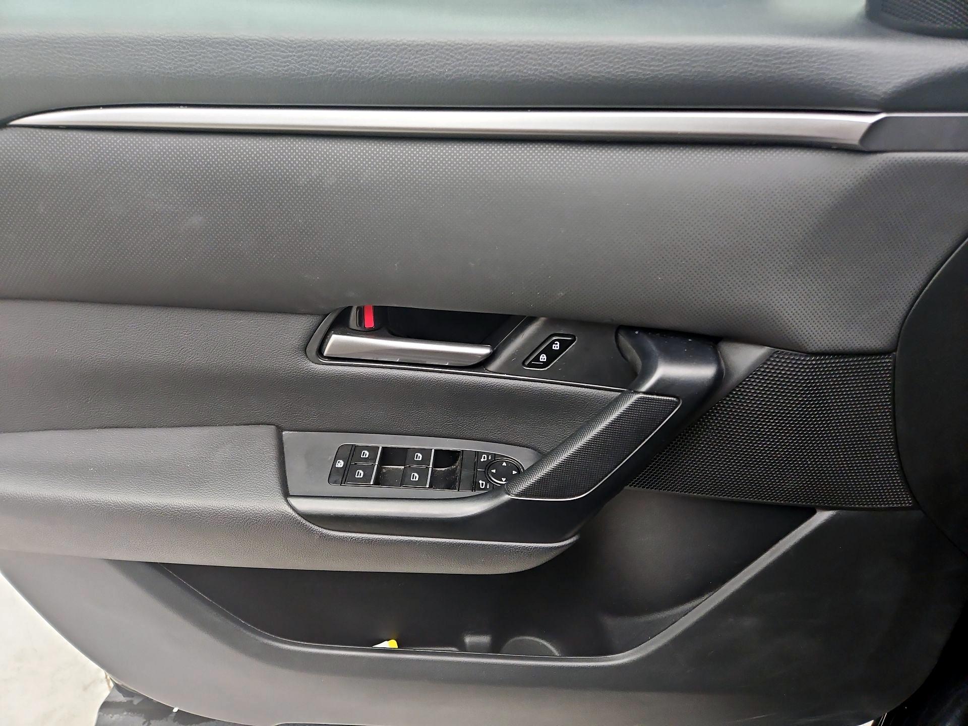 Thumbnail: 2025 Mazda CX-50 - 12