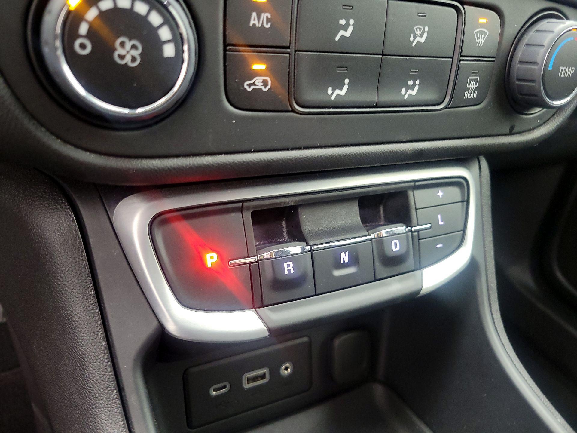 Thumbnail: 2024 GMC Terrain - 18