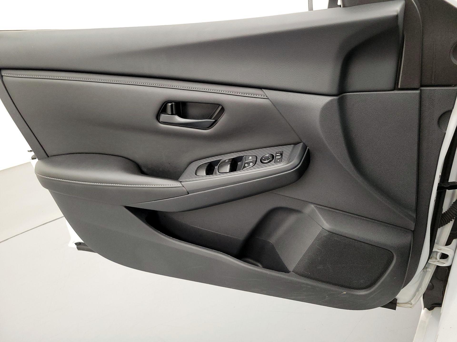 Thumbnail: 2024 Nissan Sentra - 12