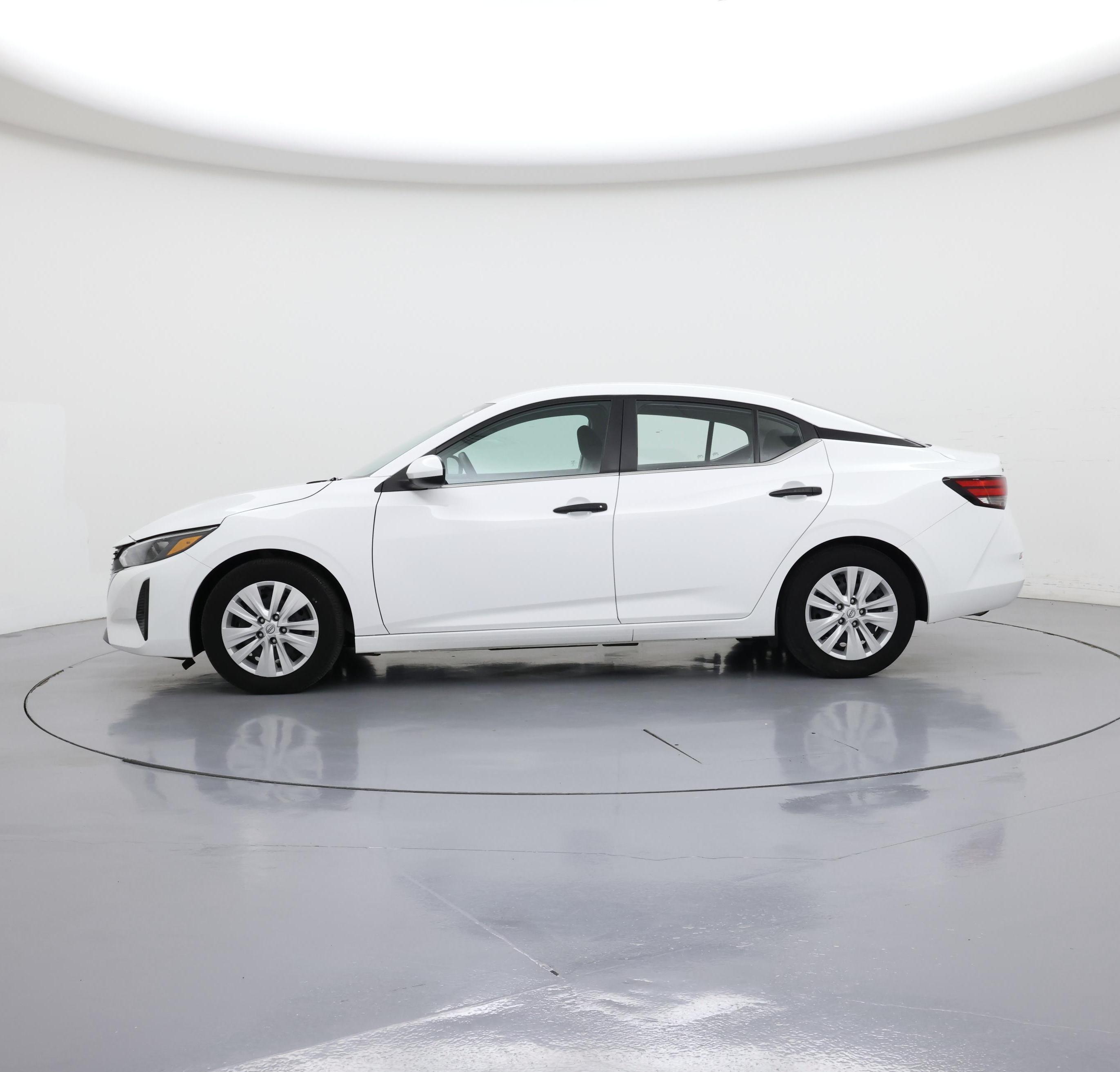 Thumbnail: 2024 Nissan Sentra - 3