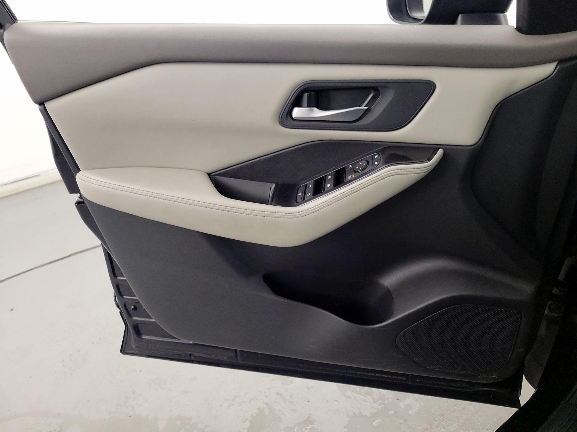 Thumbnail: 2025 Nissan Rogue - 12