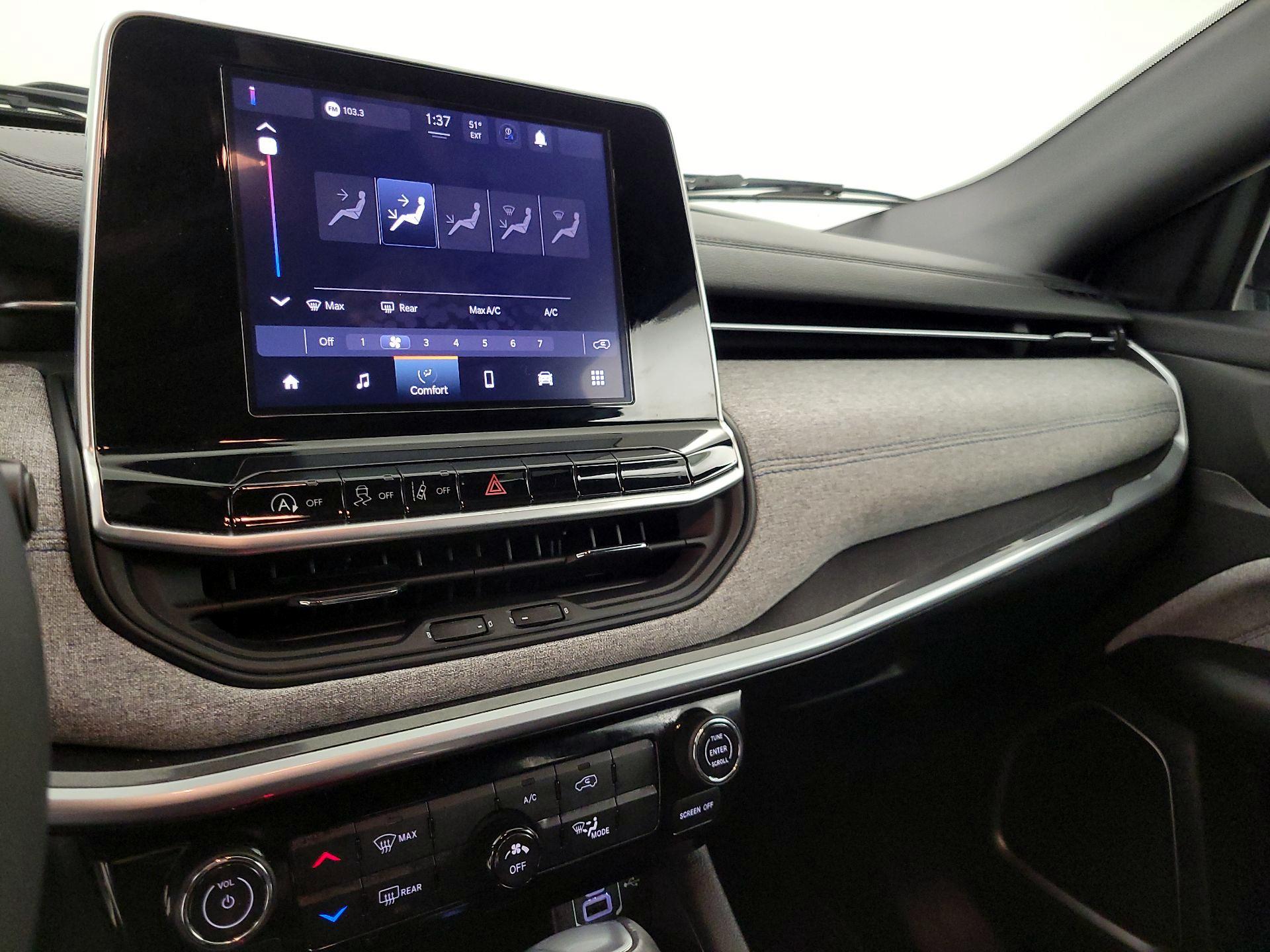 Thumbnail: 2025 Jeep Compass - 16