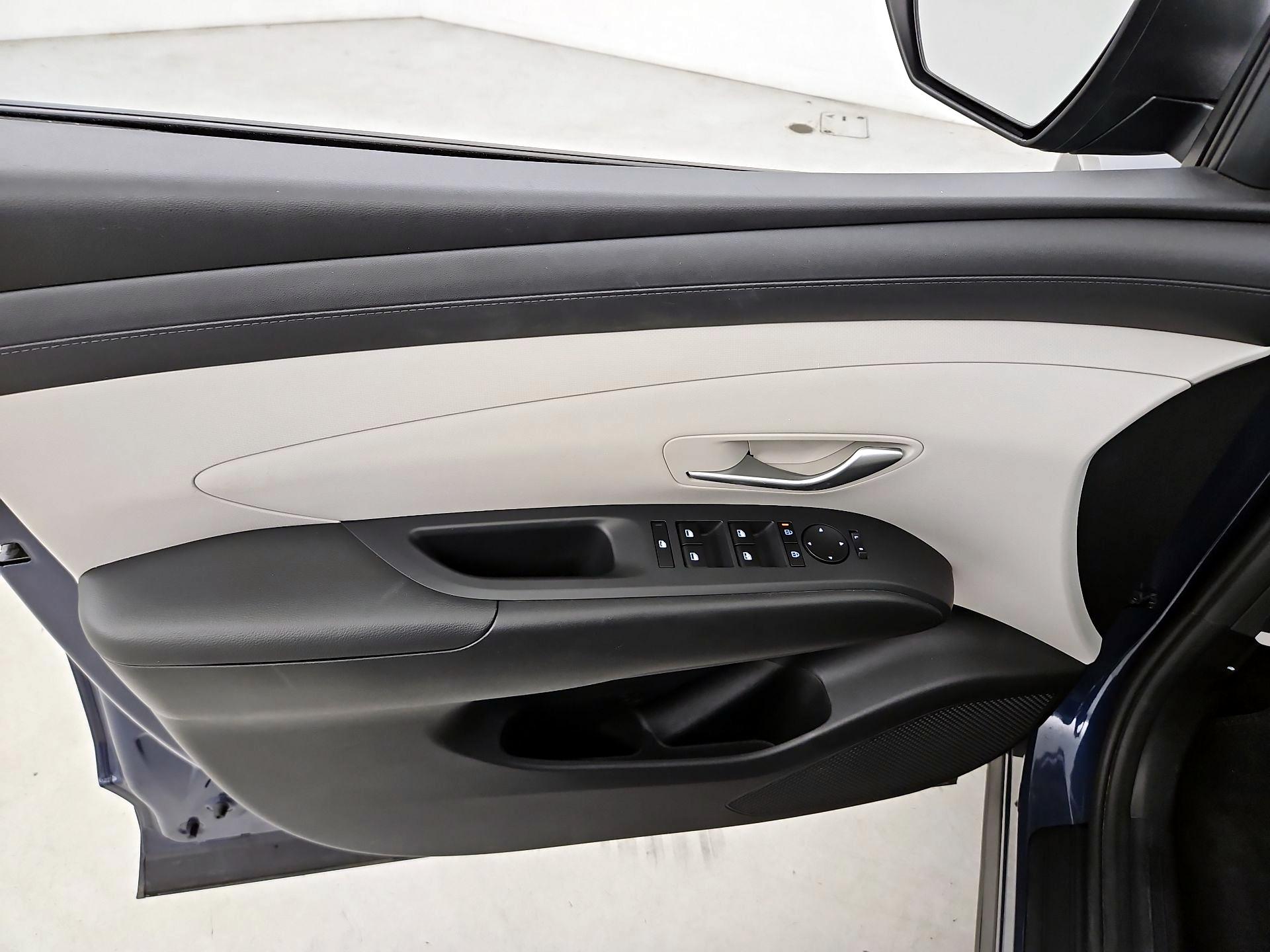 Thumbnail: 2025 Hyundai Tucson - 12