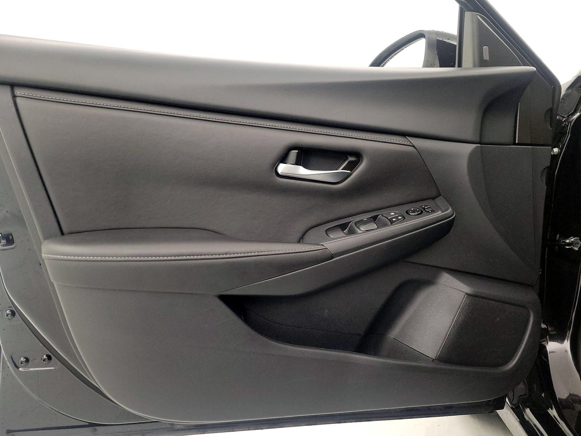 Thumbnail: 2025 Nissan Sentra - 12