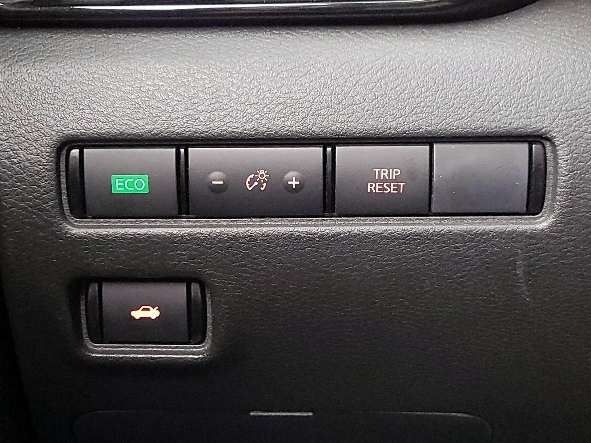 Thumbnail: 2025 Nissan Sentra - 13