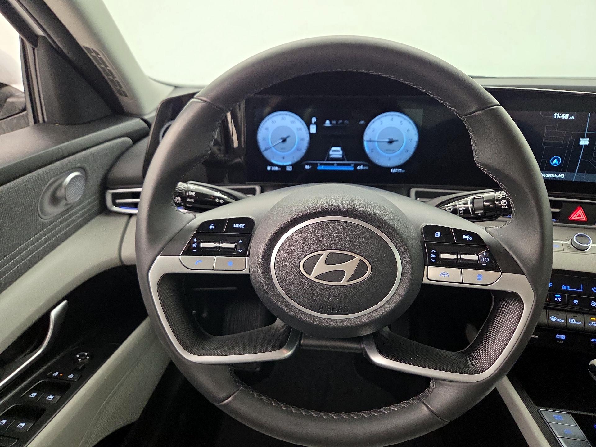 Thumbnail: 2025 Hyundai Elantra - 10