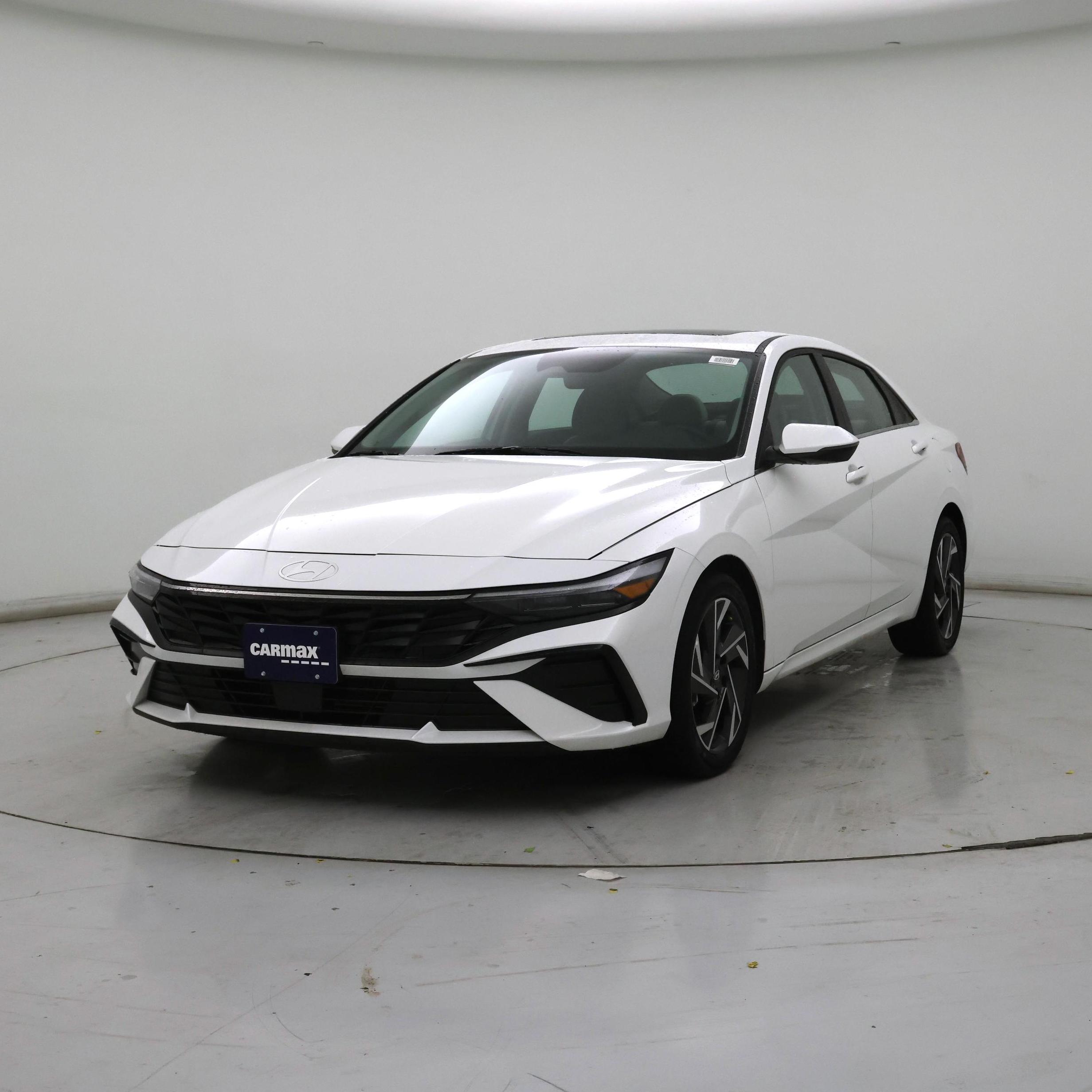 Thumbnail: 2025 Hyundai Elantra - 4