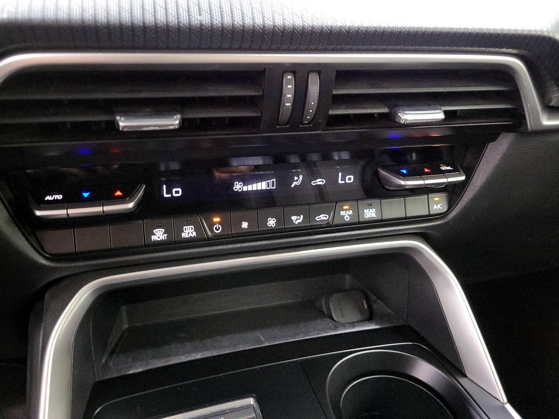 Thumbnail: 2024 Mazda CX-90 - 17