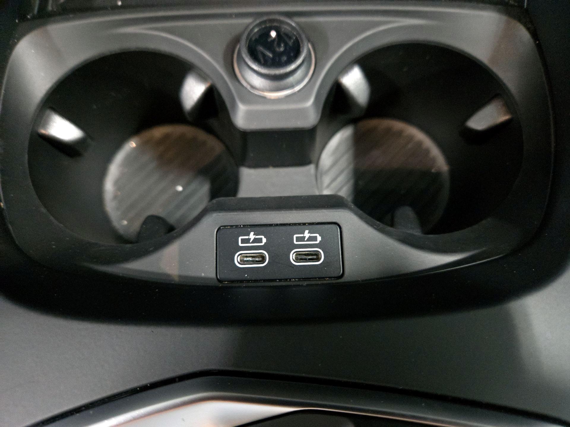 Thumbnail: 2025 BMW 2 Series - 17