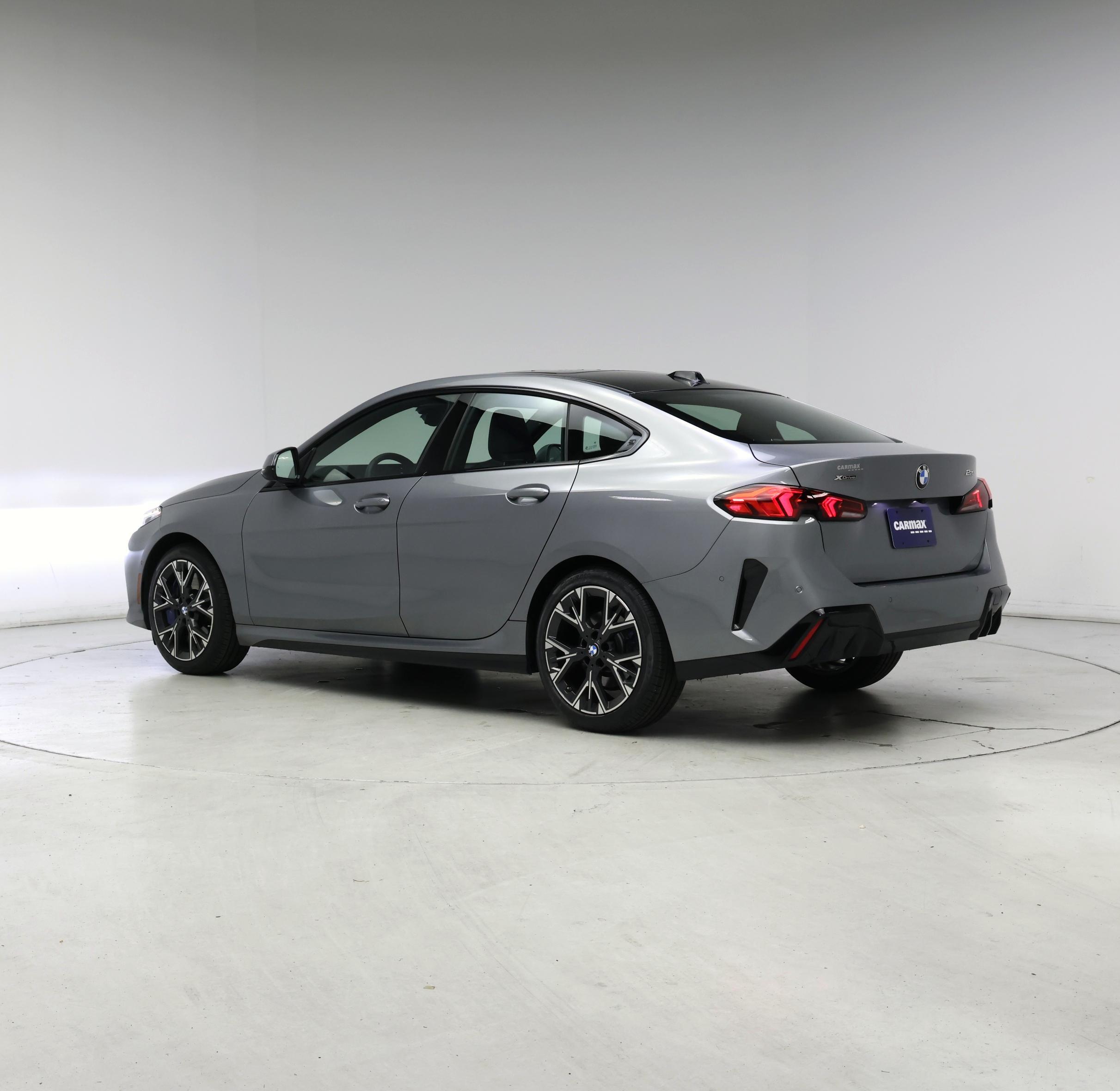 Thumbnail: 2025 BMW 2 Series - 2