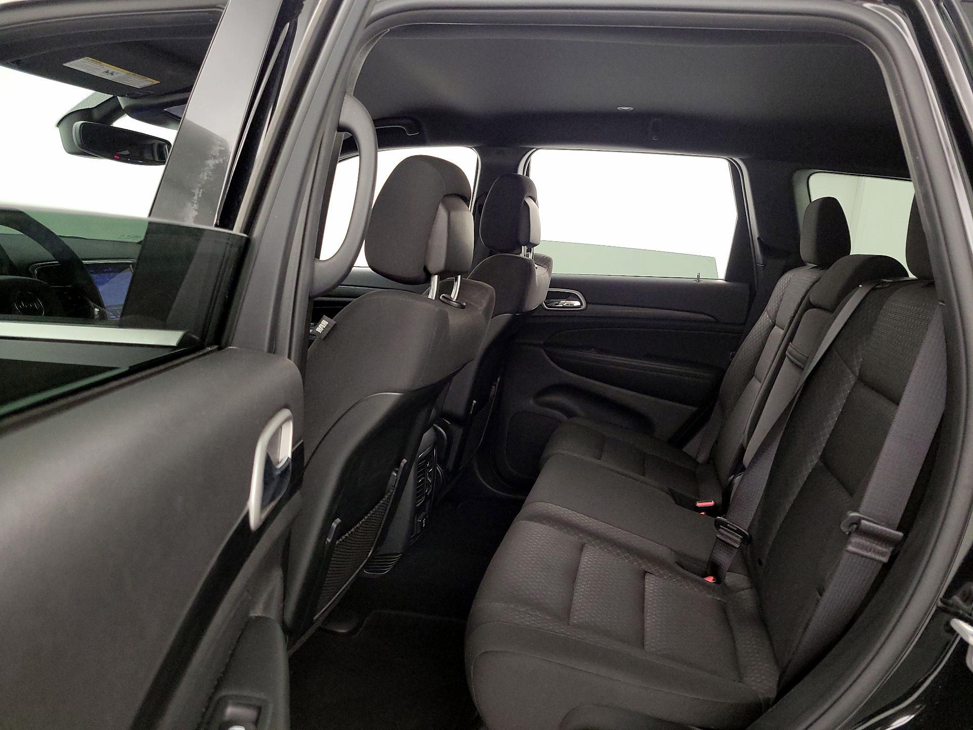 Thumbnail: 2020 Jeep Grand Cherokee - 20