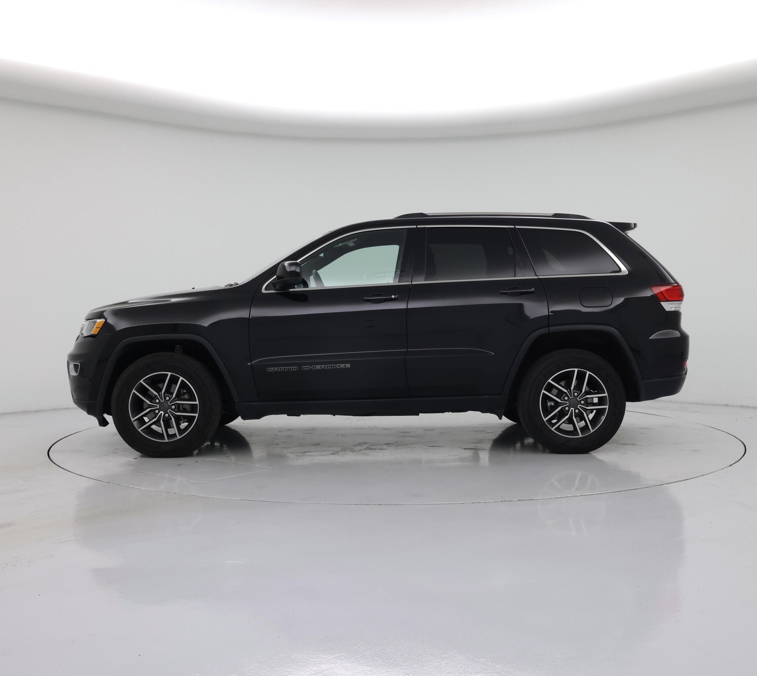 Thumbnail: 2020 Jeep Grand Cherokee - 3