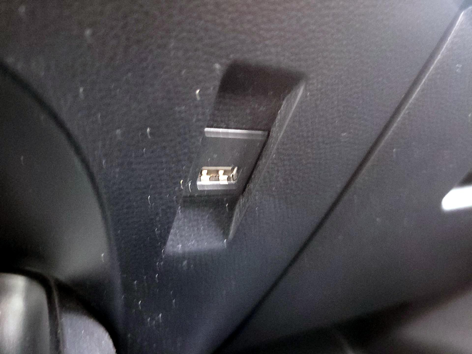 Thumbnail: 2021 Toyota Corolla - 18