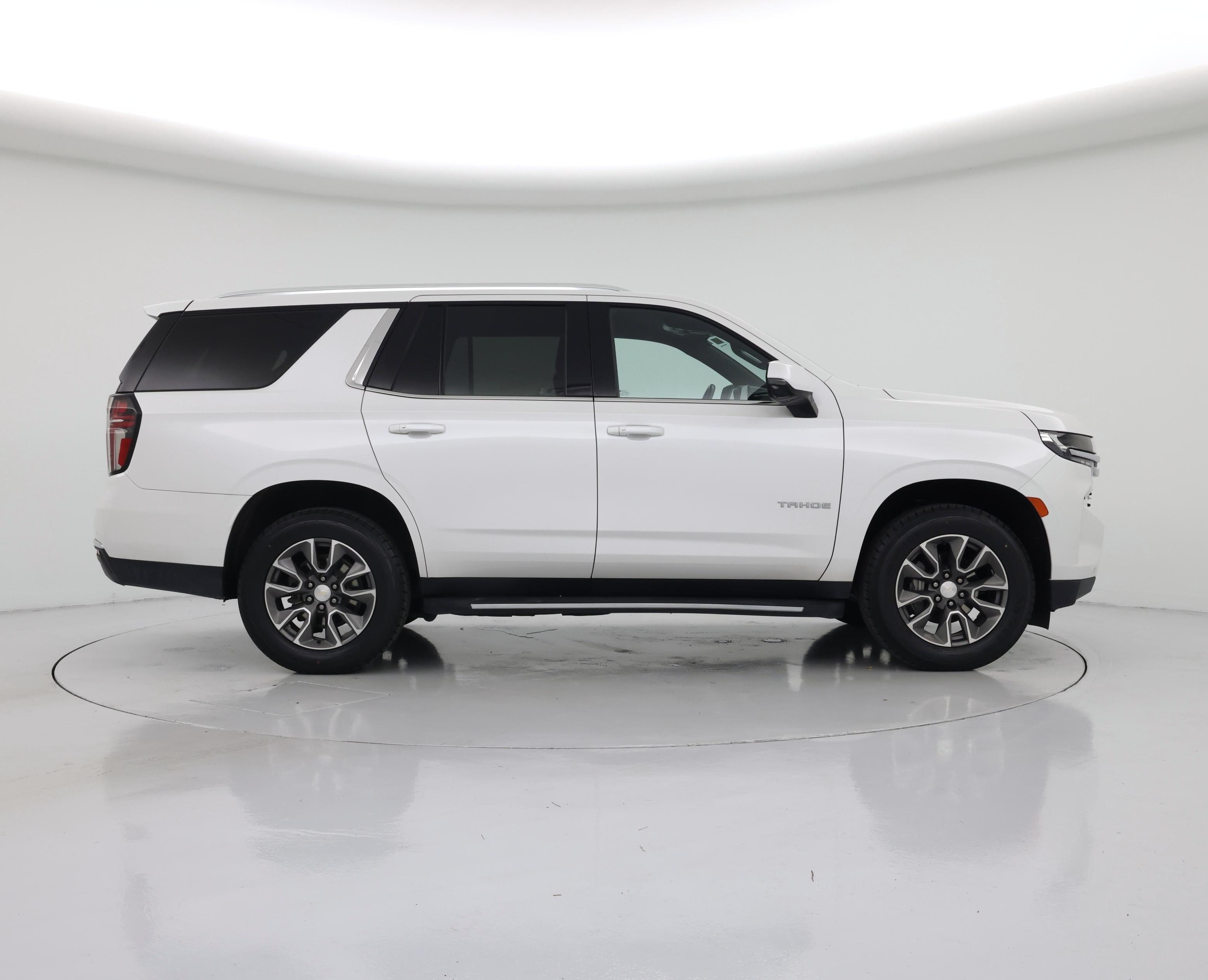 Thumbnail: 2023 Chevrolet Tahoe - 7