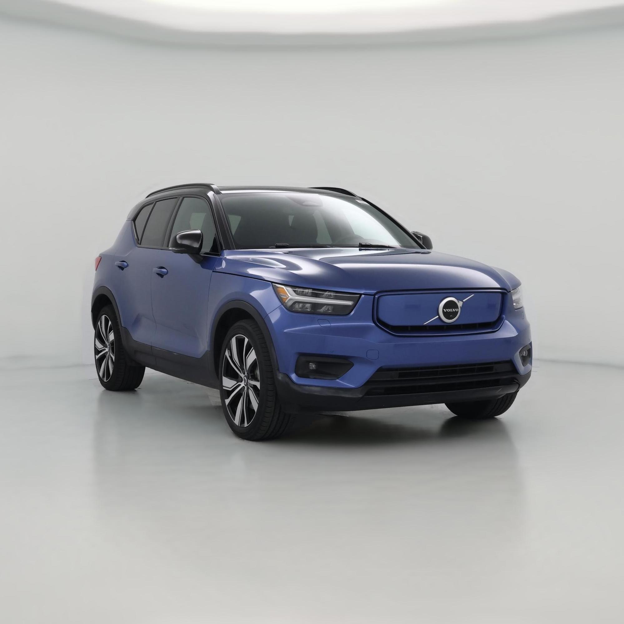 Thumbnail: 2021 Volvo XC40 - 1