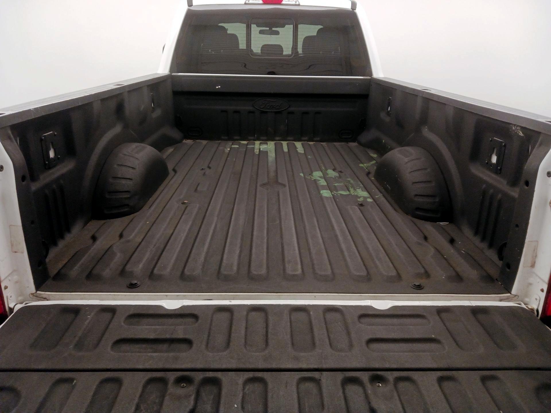 Thumbnail: 2022 Ford F-350 - 20