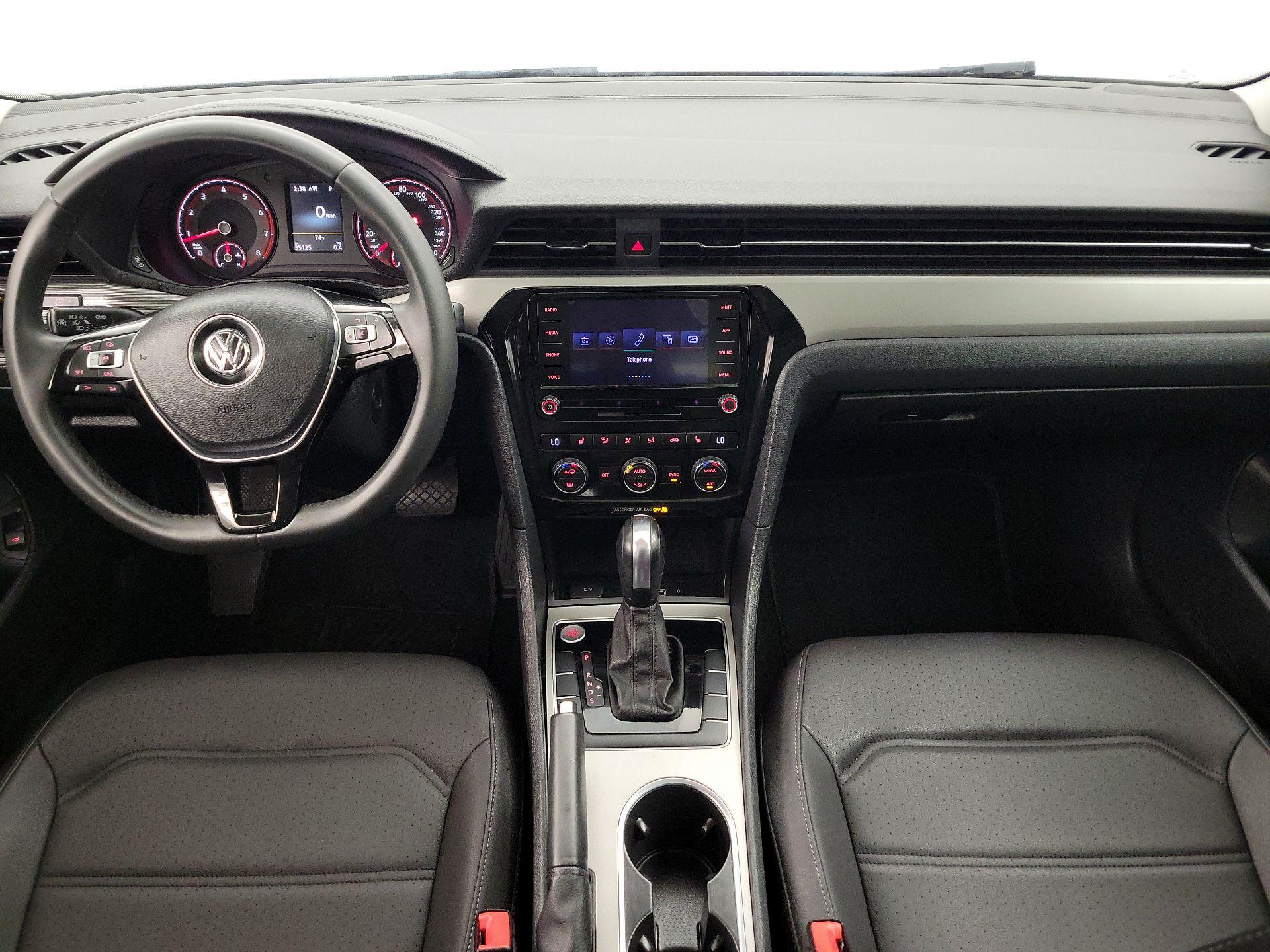 Thumbnail: 2021 Volkswagen Passat - 9