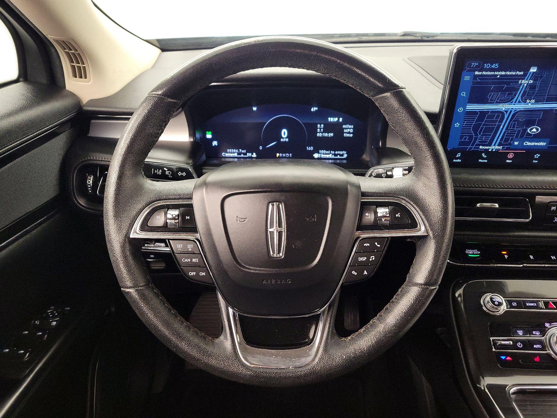 Thumbnail: 2022 Lincoln Nautilus - 10