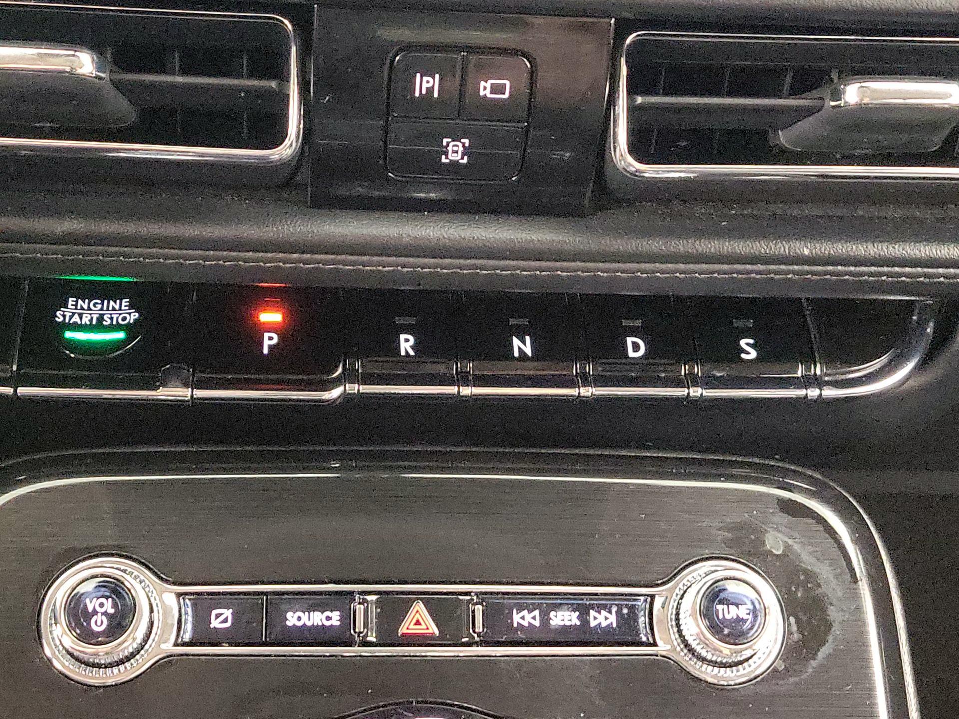 Thumbnail: 2022 Lincoln Nautilus - 18