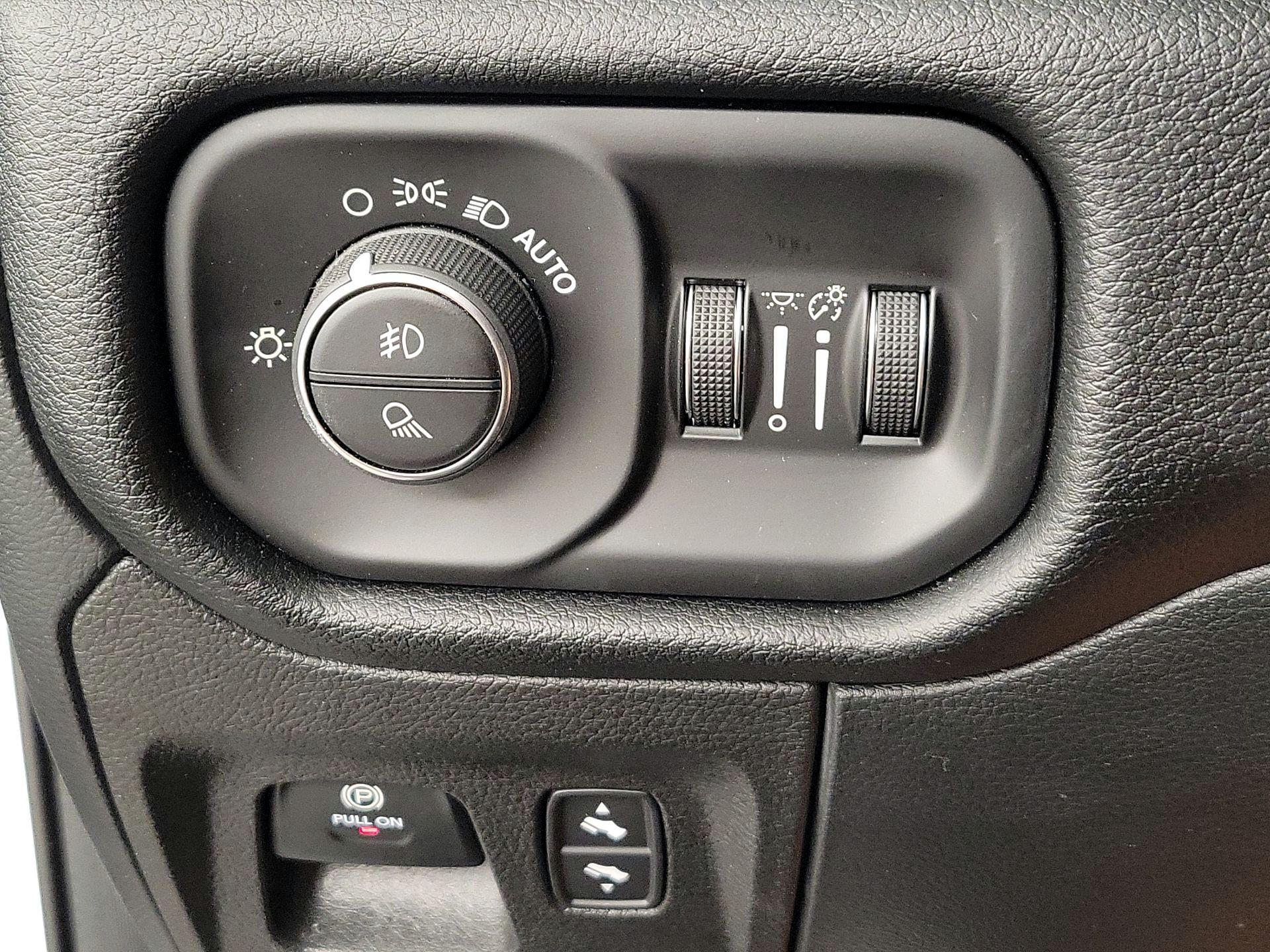 Thumbnail: 2022 RAM 1500 - 13