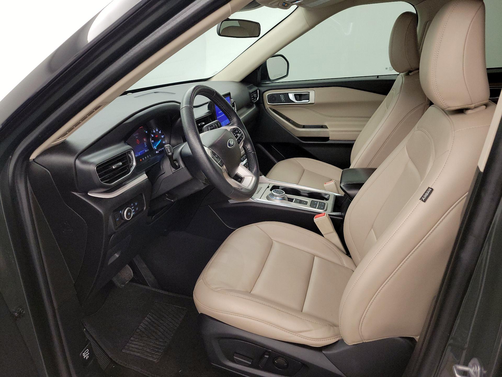 Thumbnail: 2023 Ford Explorer - 11