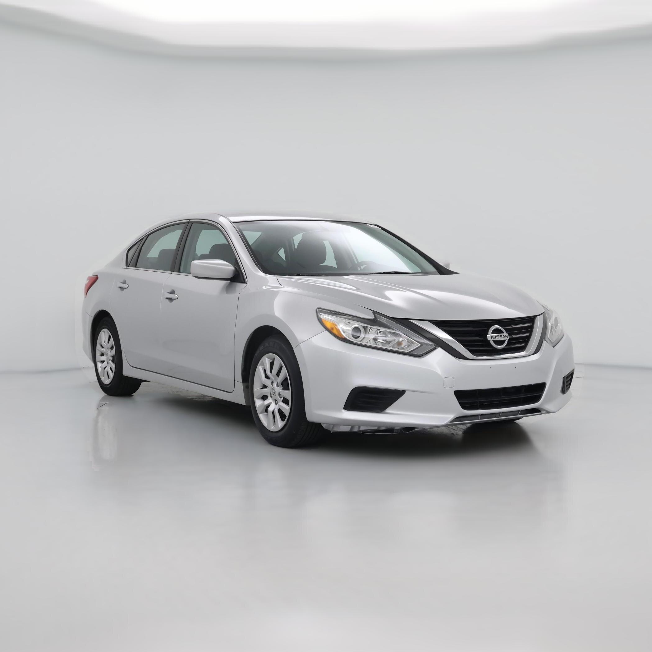 Thumbnail: 2016 Nissan Altima - 1