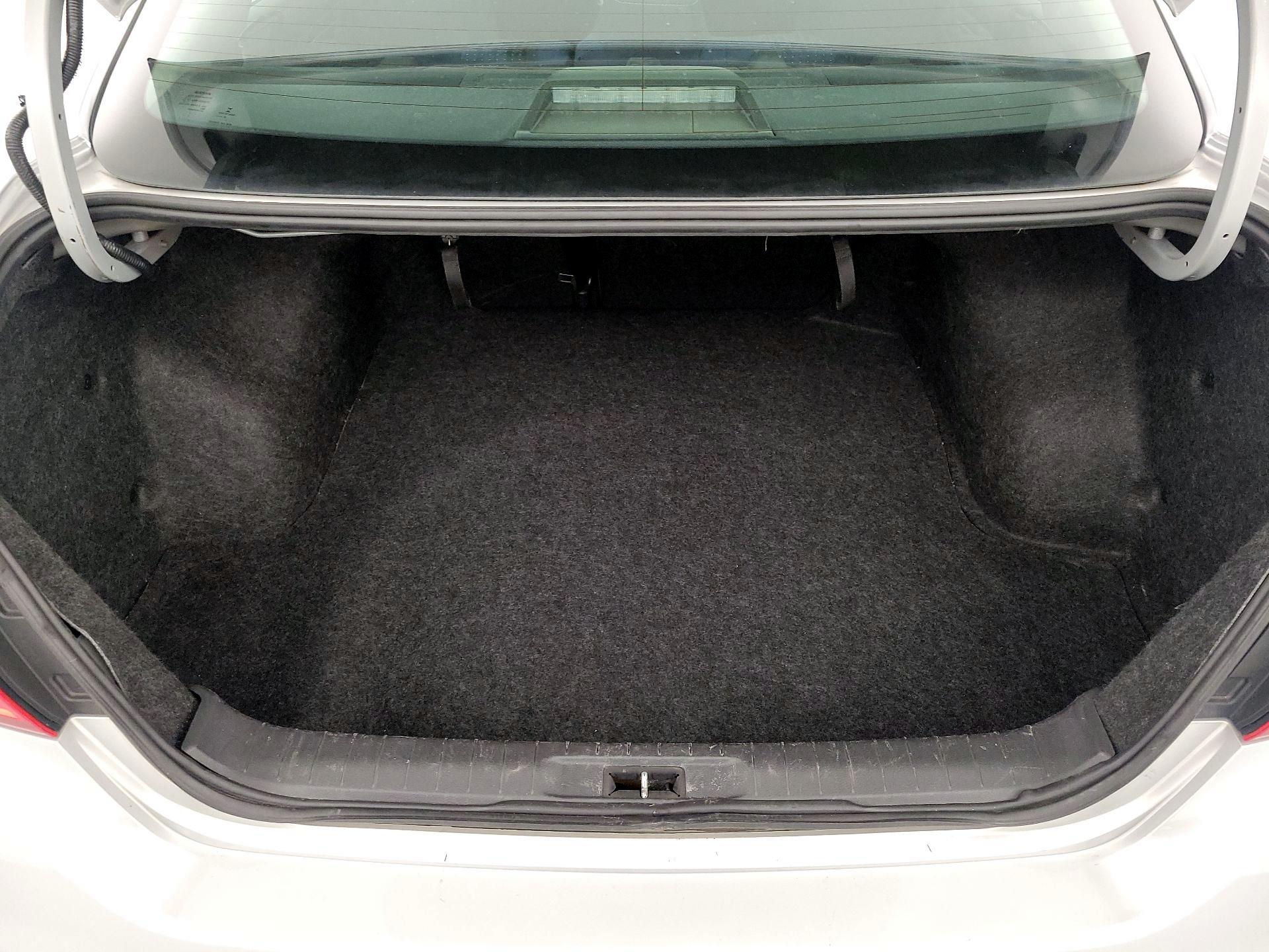 Thumbnail: 2016 Nissan Altima - 20