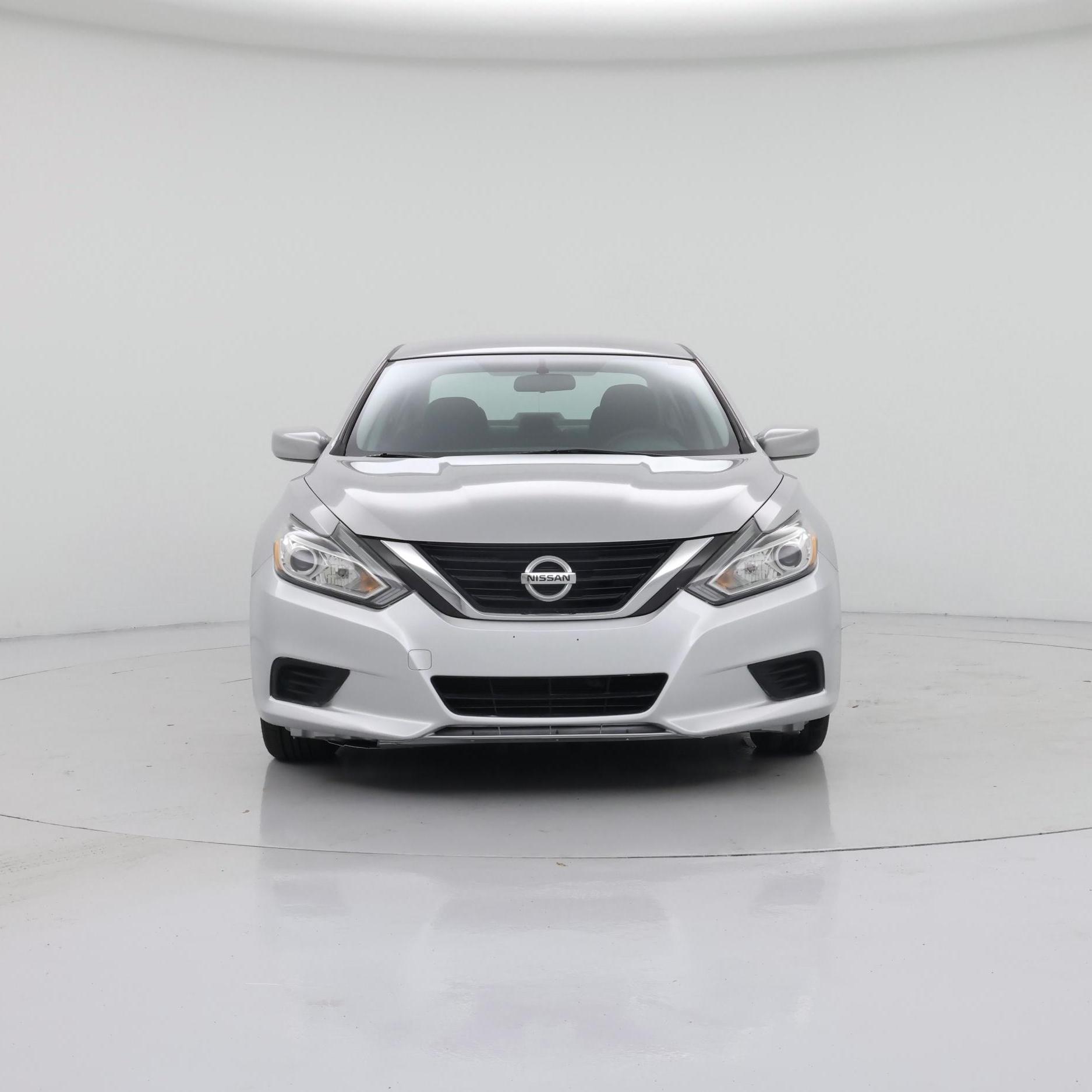 Thumbnail: 2016 Nissan Altima - 5