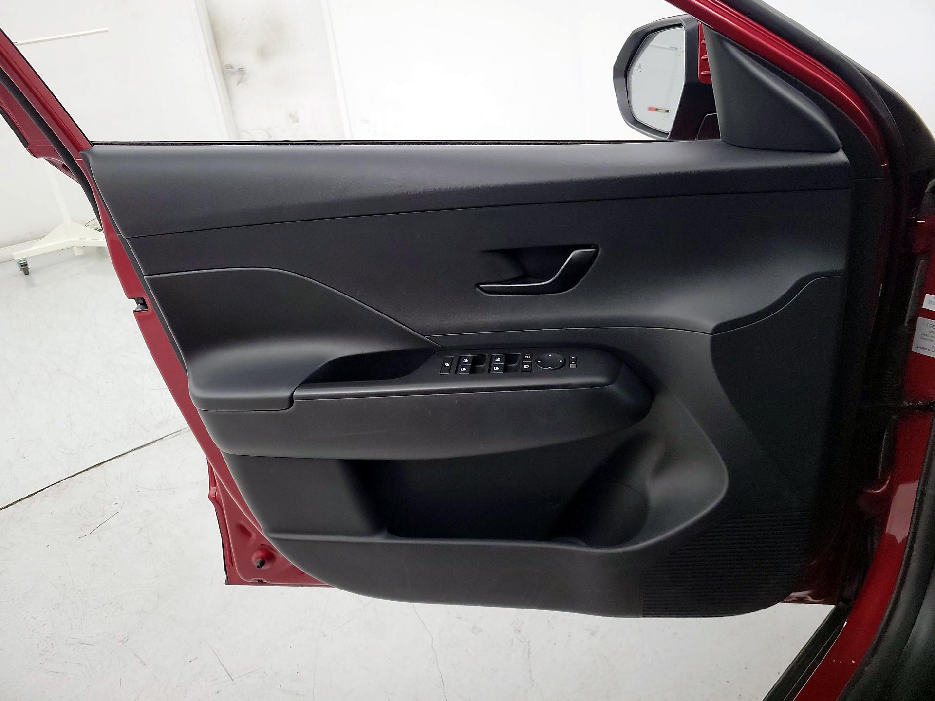 Thumbnail: 2025 Hyundai Kona - 12