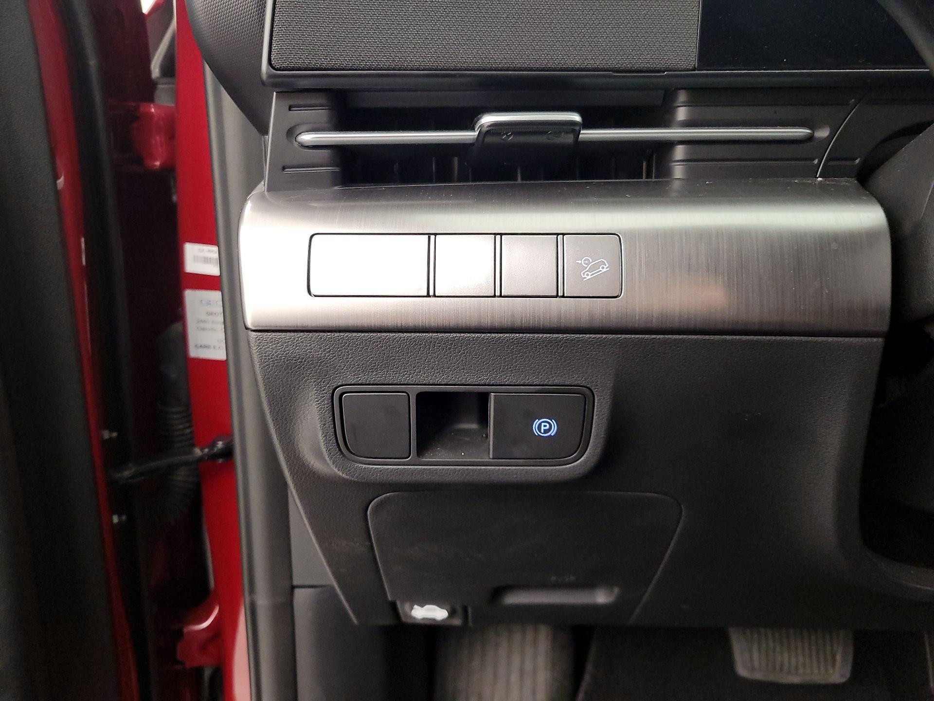 Thumbnail: 2025 Hyundai Kona - 13