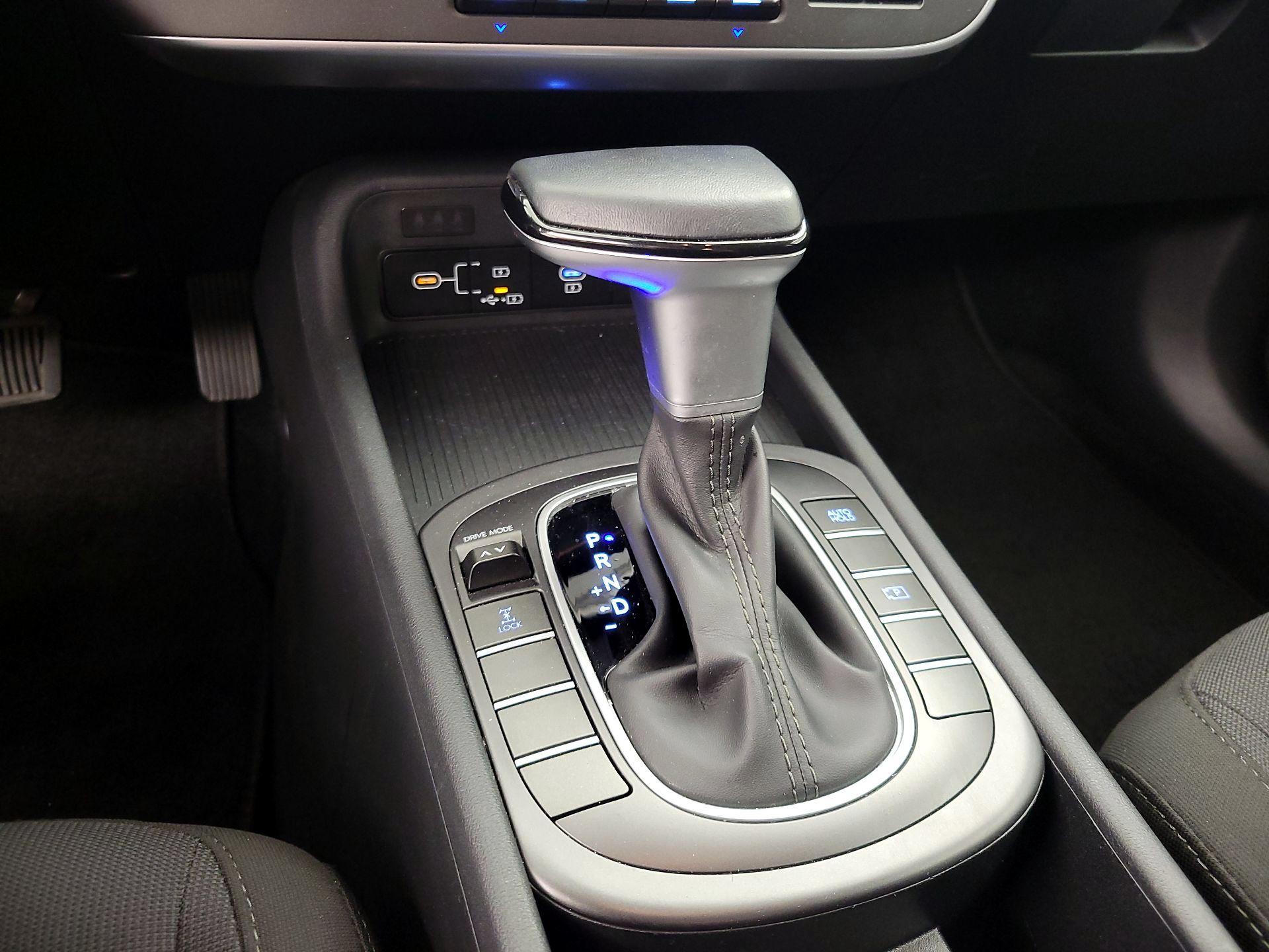 Thumbnail: 2025 Hyundai Kona - 17