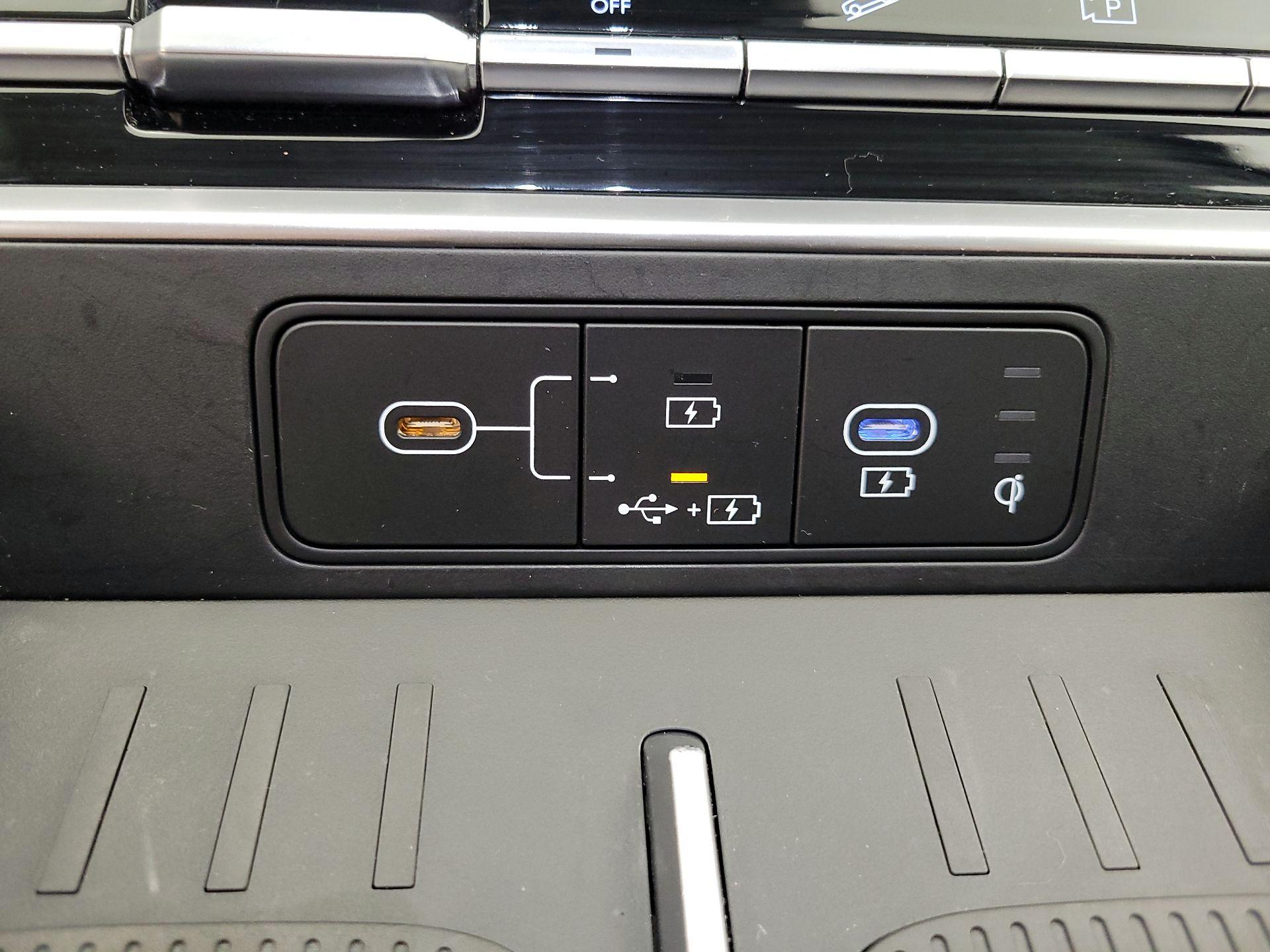 Thumbnail: 2025 Hyundai Santa Fe - 18