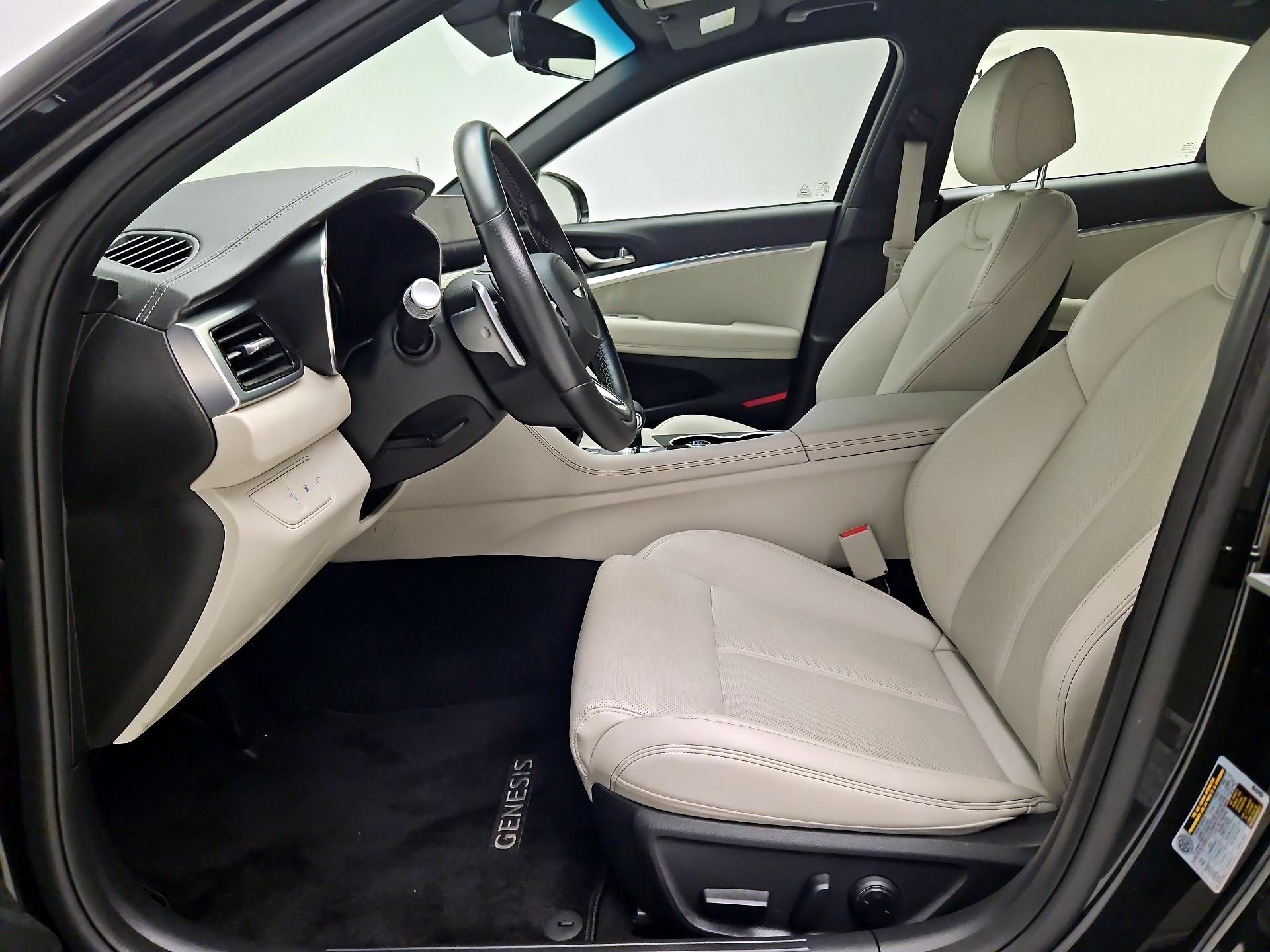 Thumbnail: 2025 Genesis G70 - 11