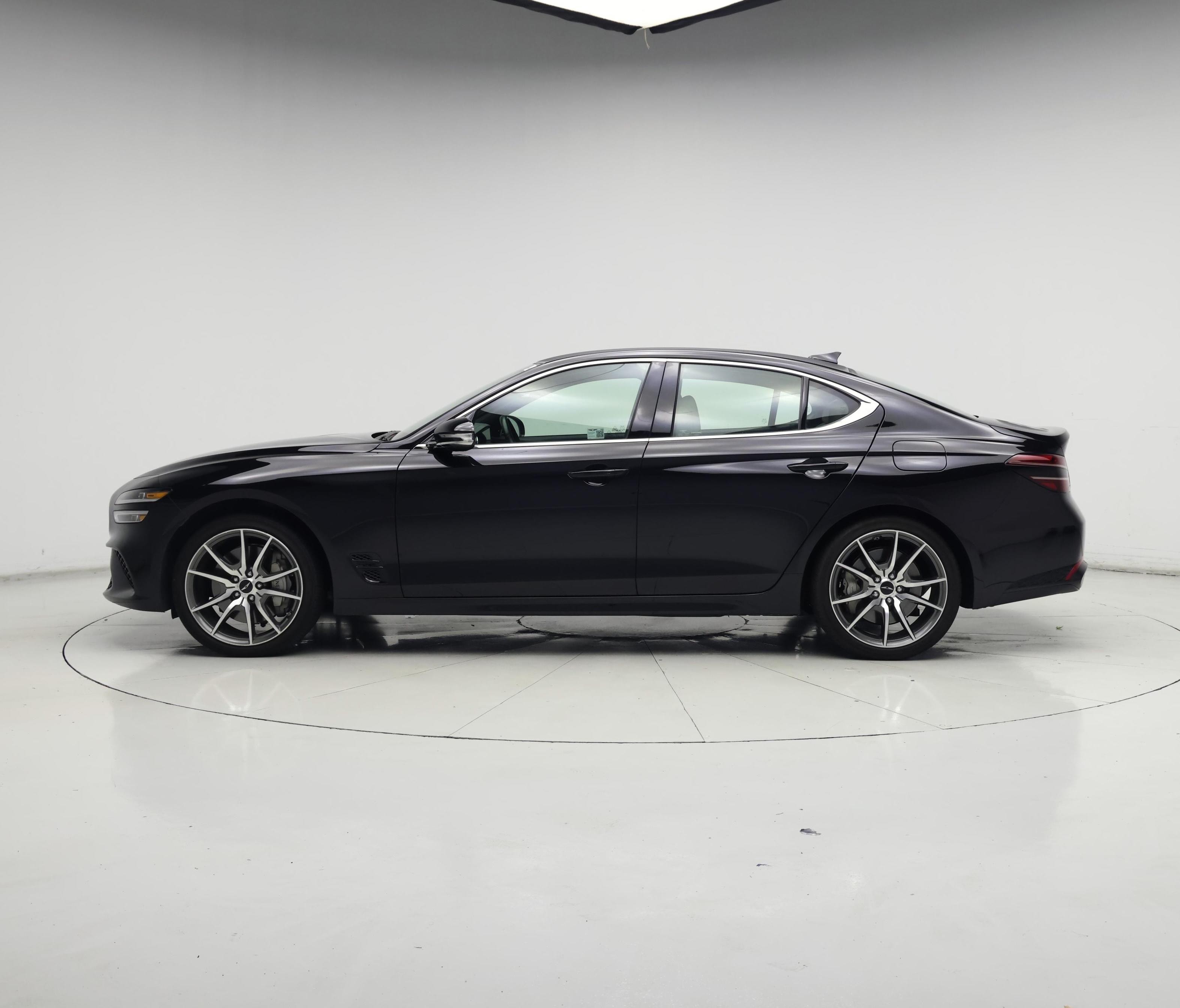 Thumbnail: 2025 Genesis G70 - 3