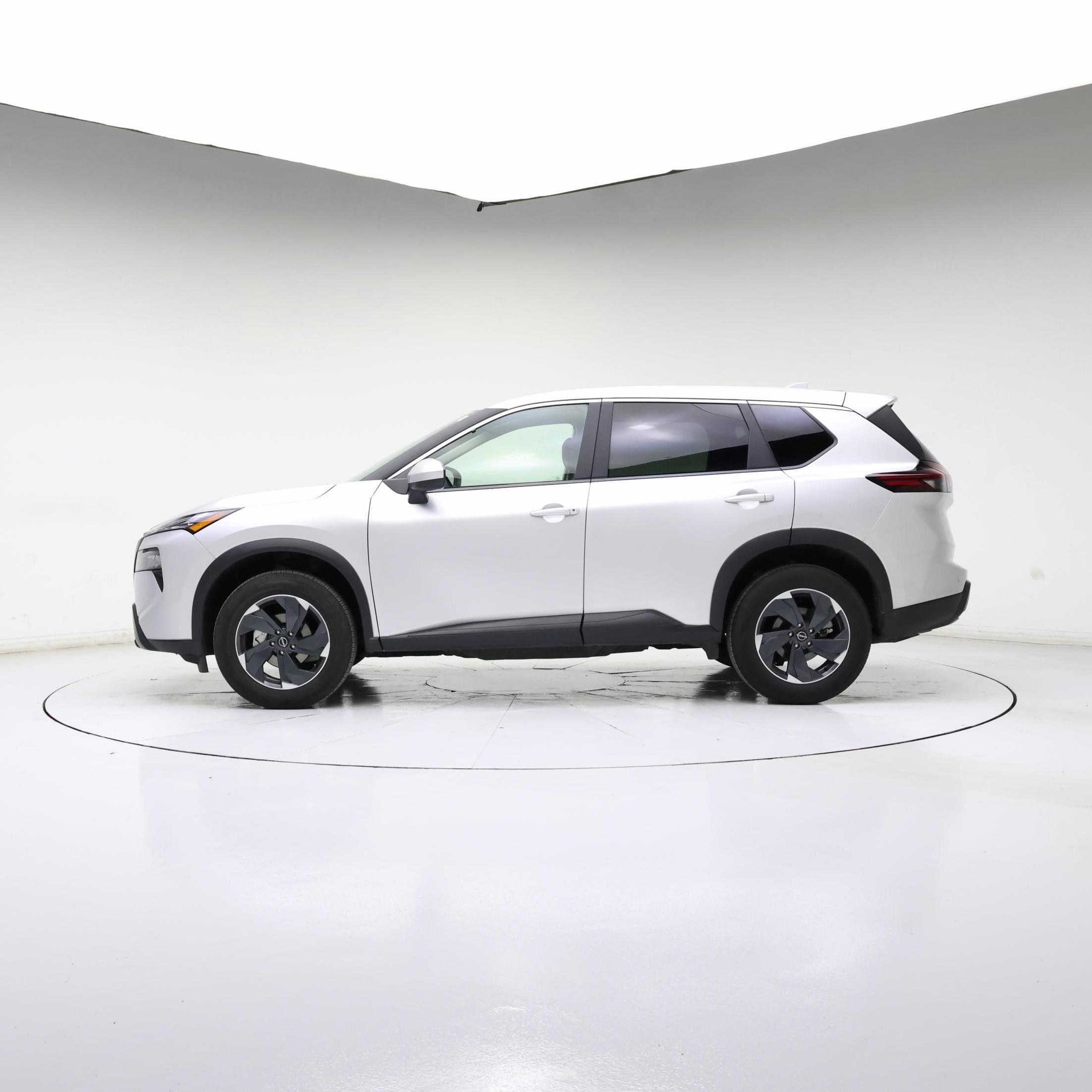 Thumbnail: 2025 Nissan Rogue - 3