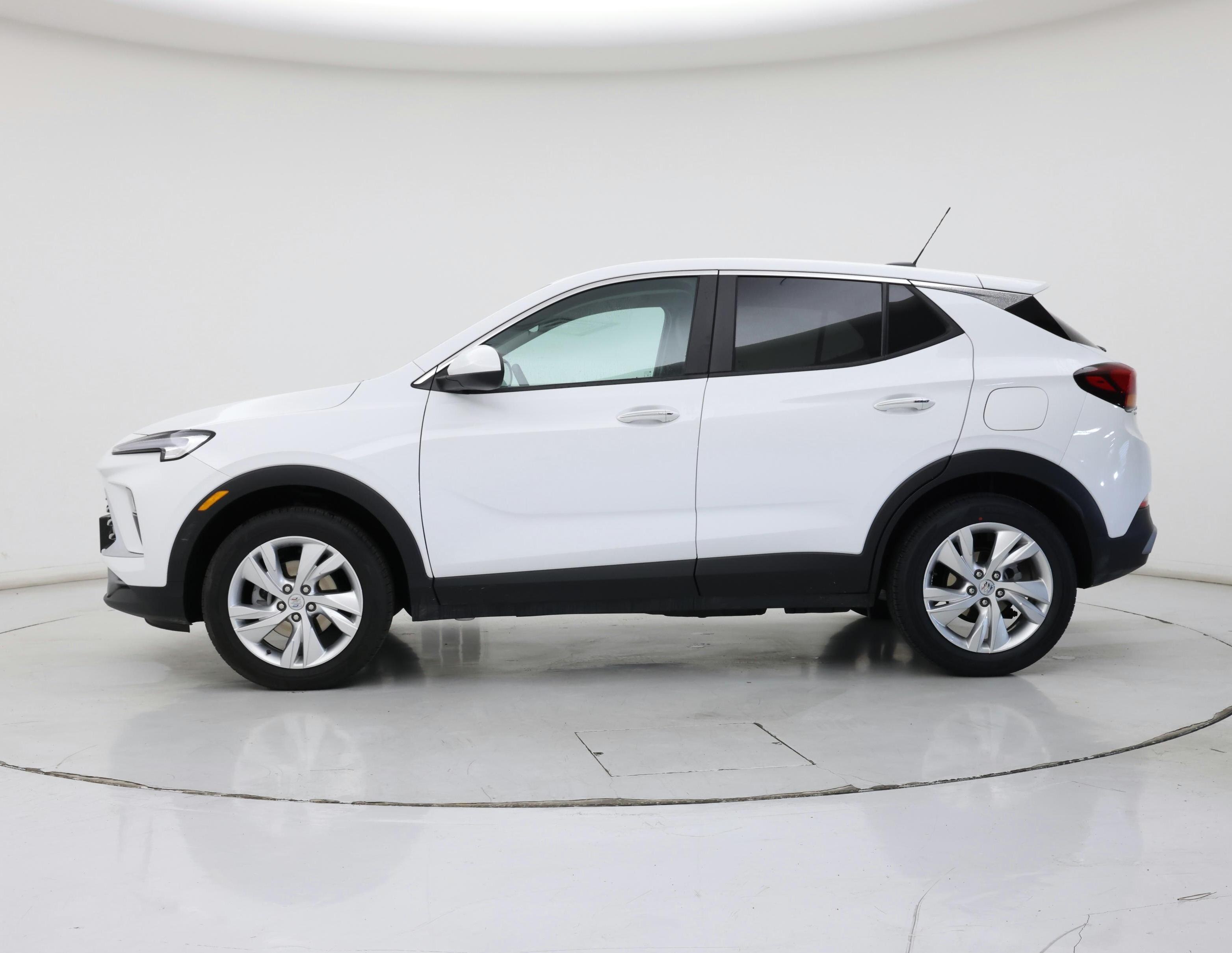 Thumbnail: 2025 Buick Encore GX - 3