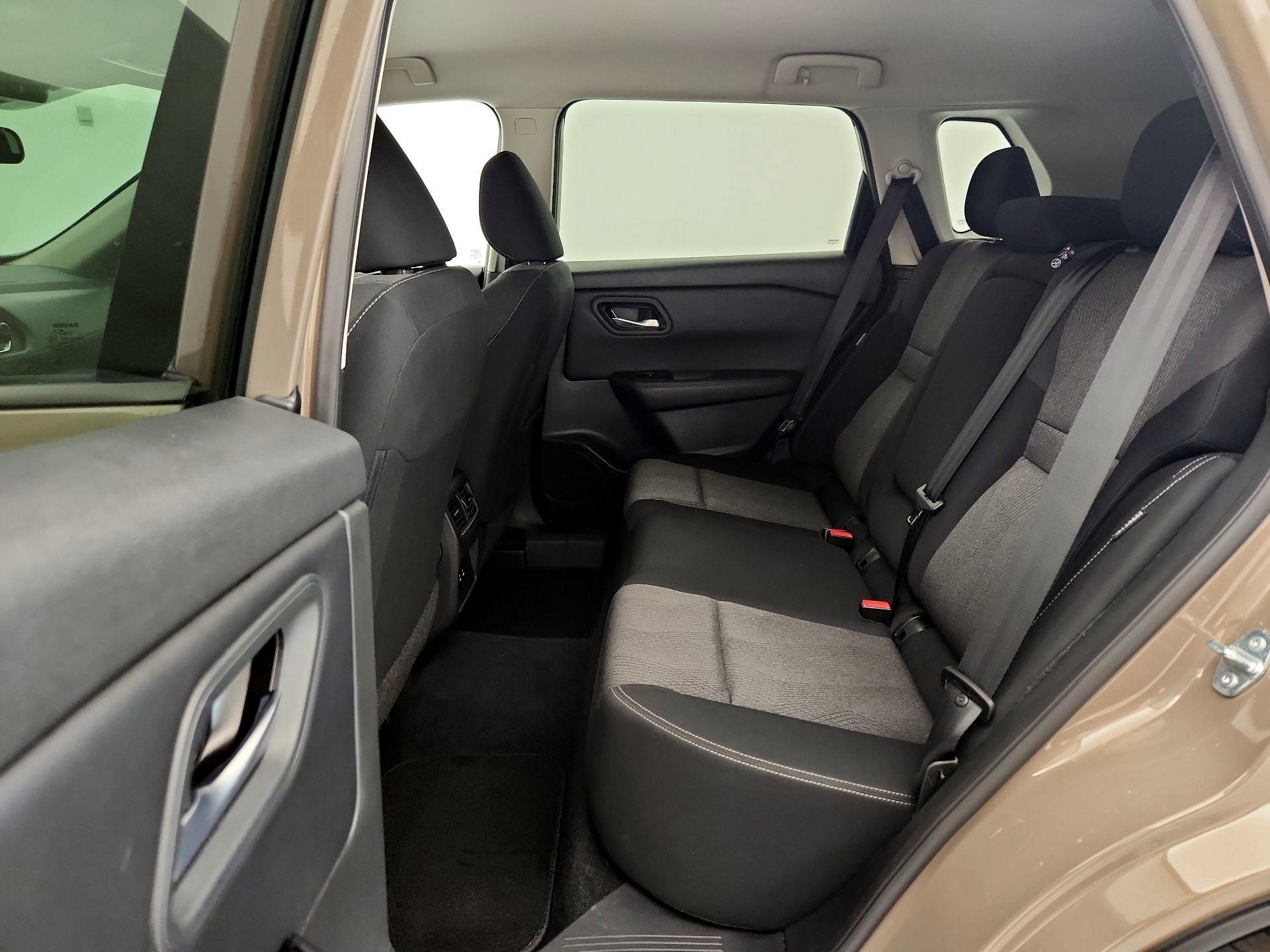 Thumbnail: 2025 Nissan Rogue - 19