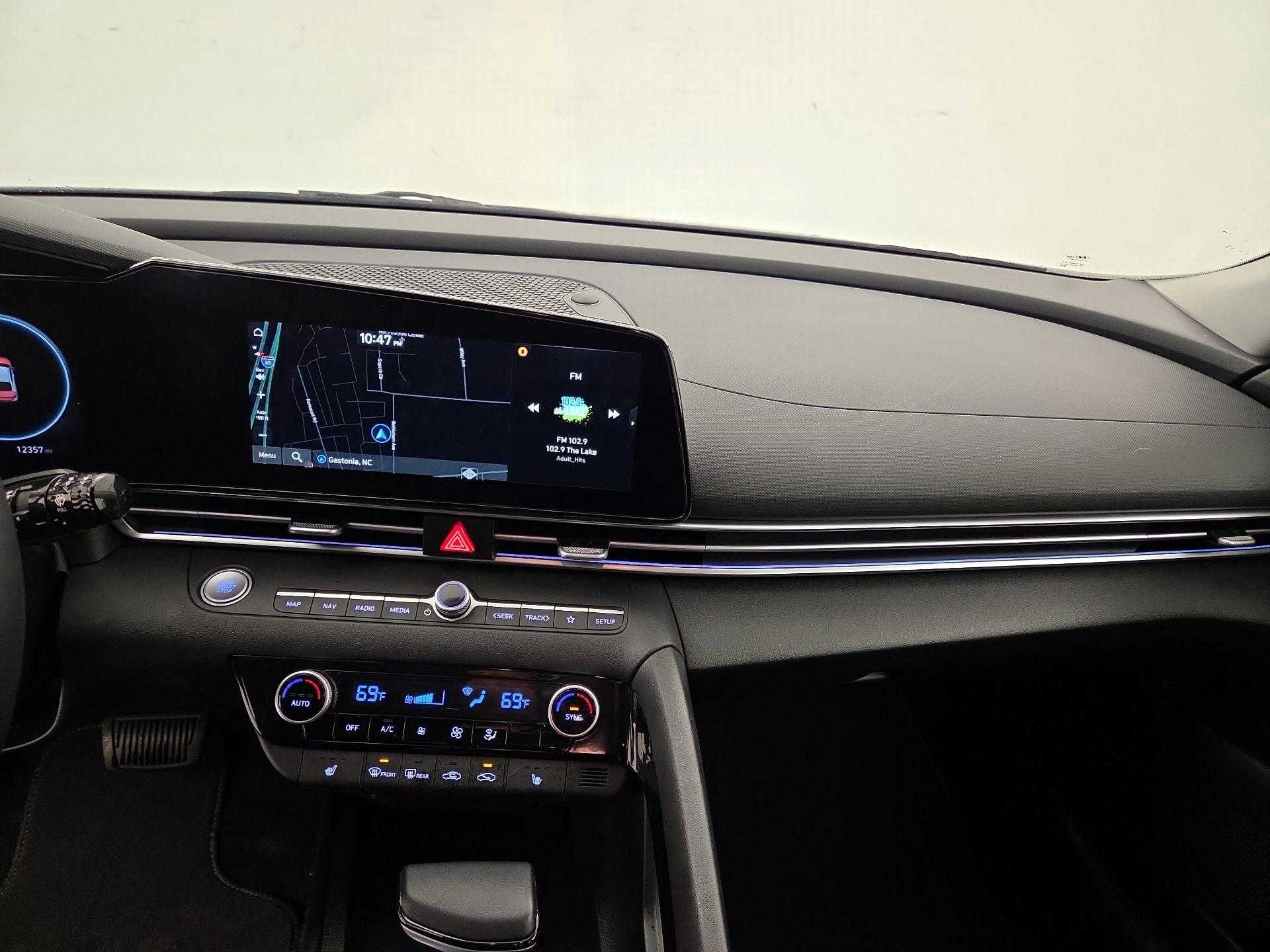 Thumbnail: 2025 Hyundai Elantra - 9