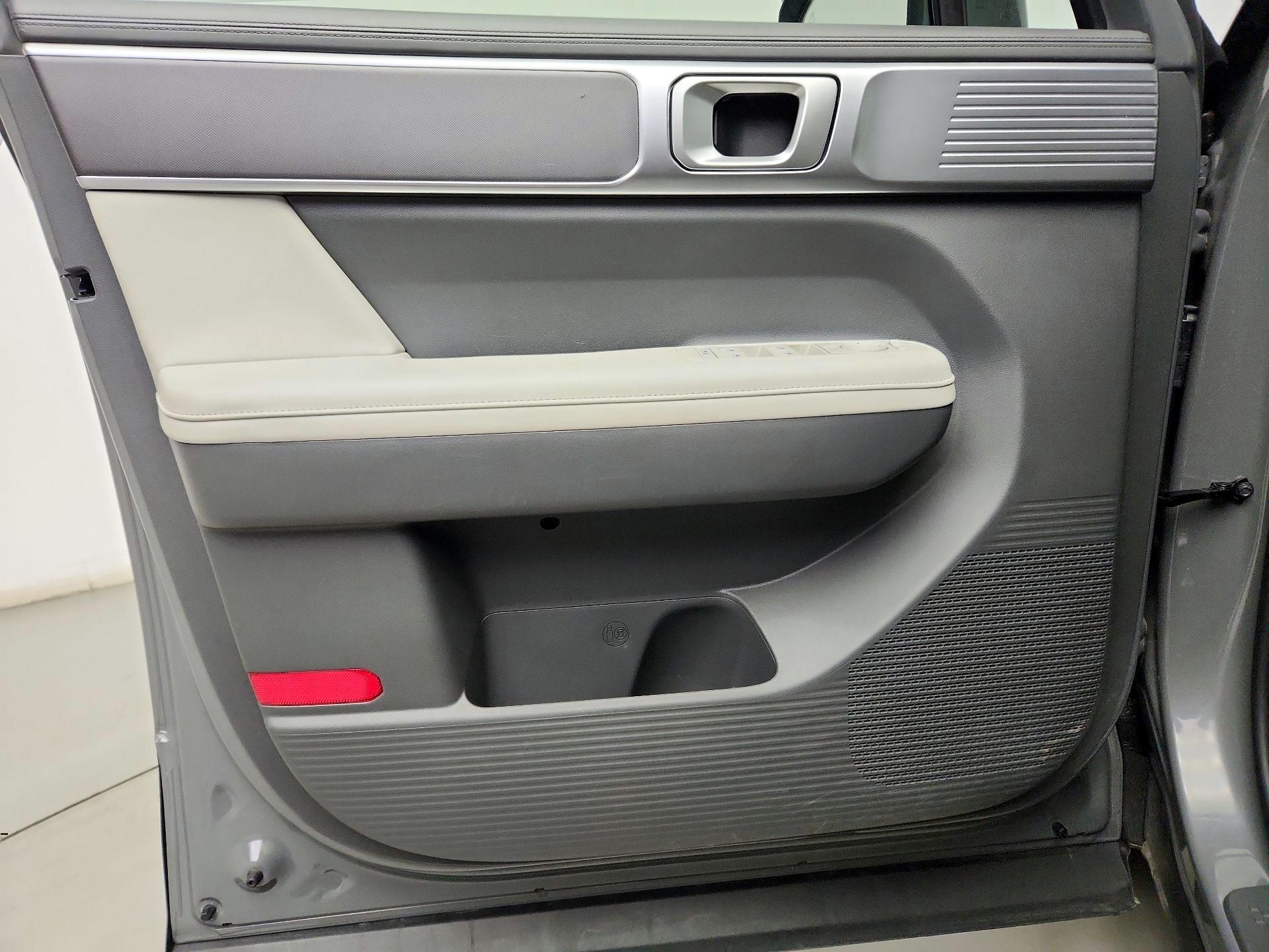 Thumbnail: 2025 Hyundai Santa Fe - 12