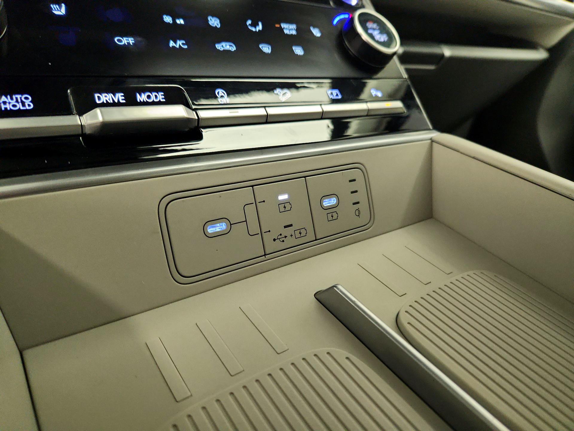 Thumbnail: 2025 Hyundai Santa Fe - 18