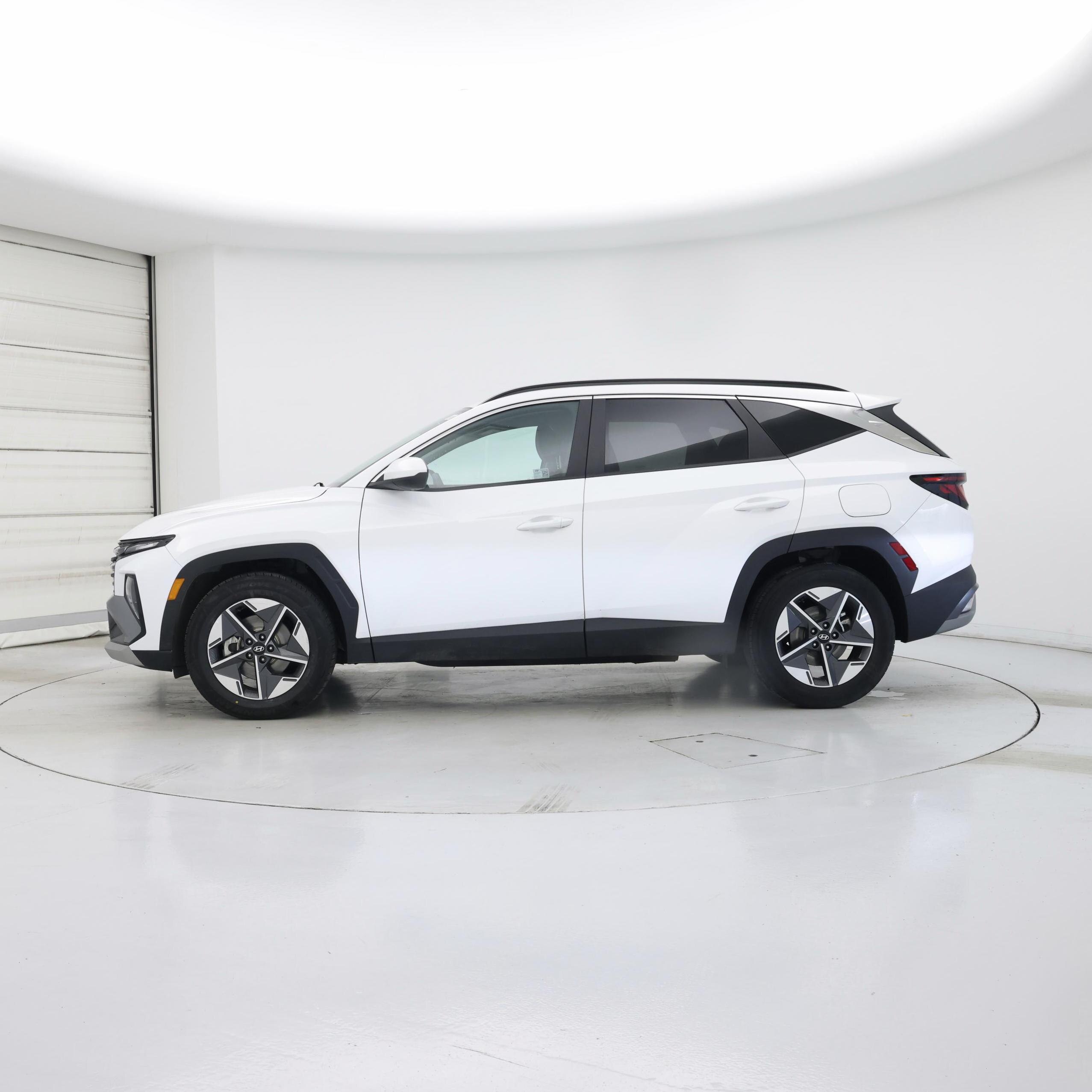 Thumbnail: 2025 Hyundai Tucson - 3