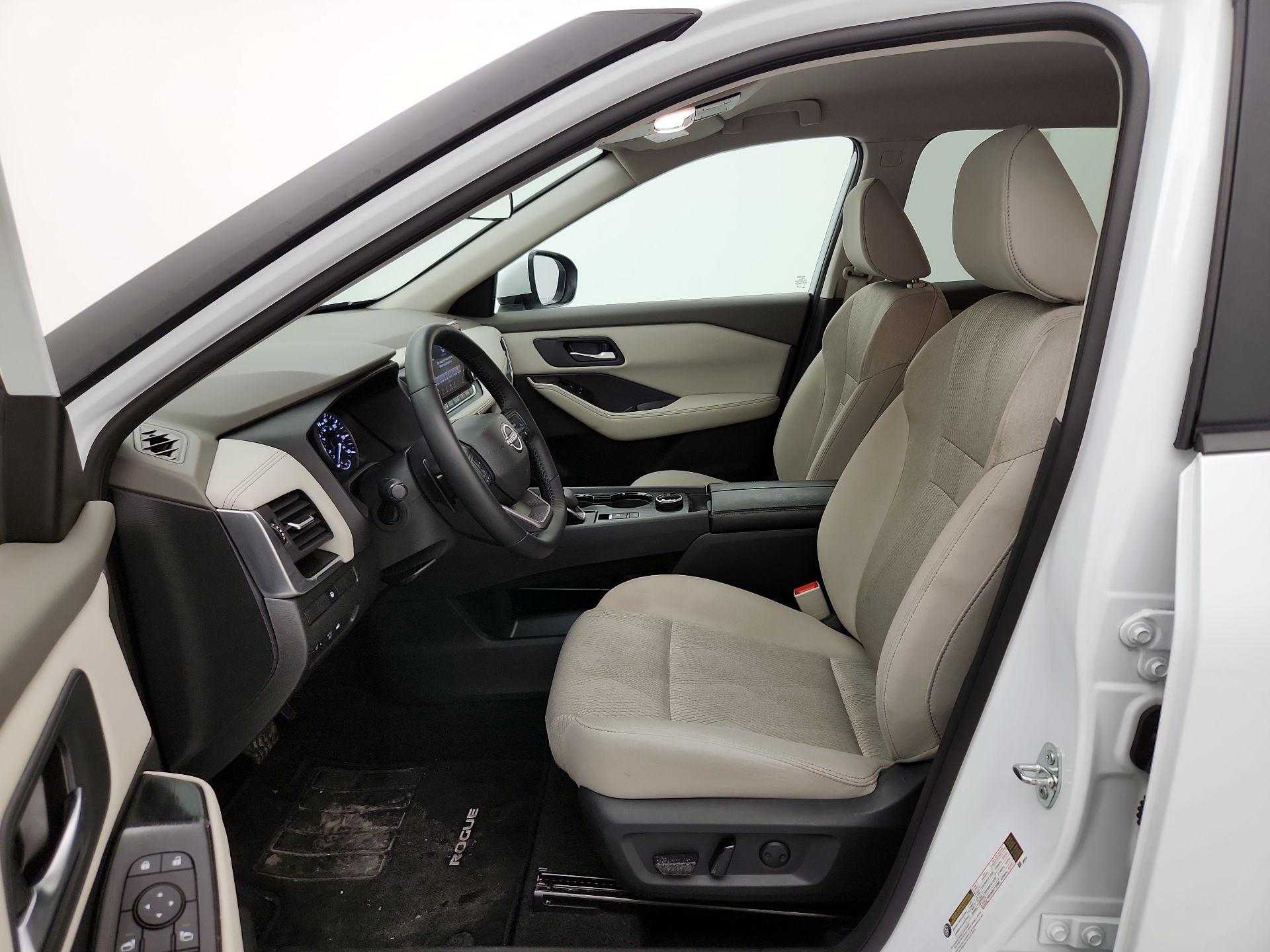 Thumbnail: 2025 Nissan Rogue - 11