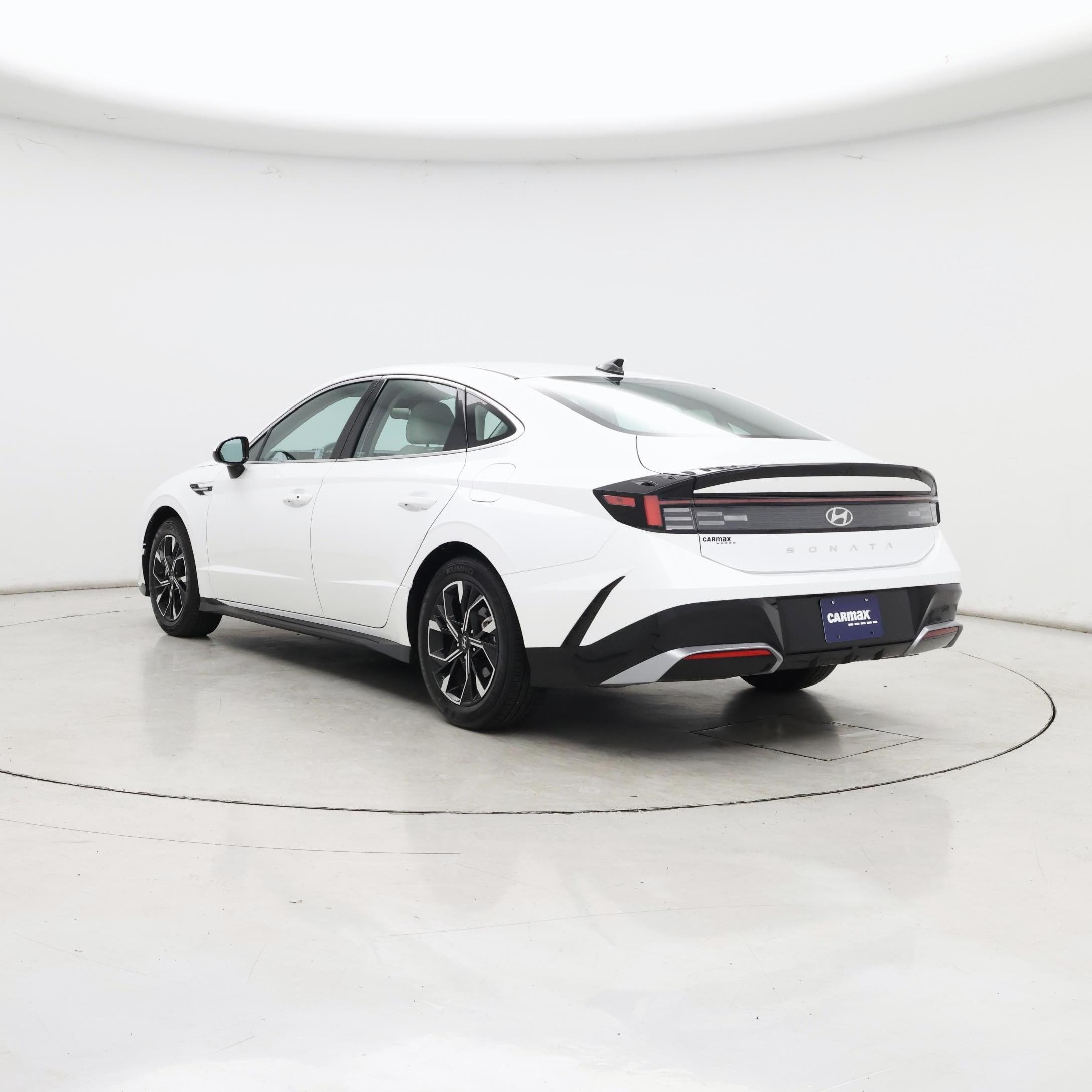 Thumbnail: 2025 Hyundai Sonata - 2