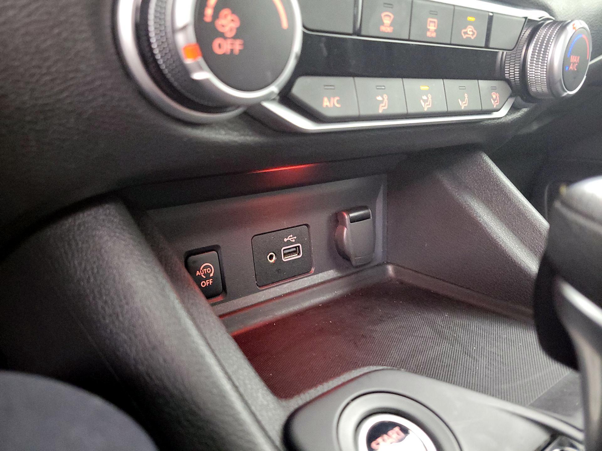 Thumbnail: 2025 Nissan Sentra - 18