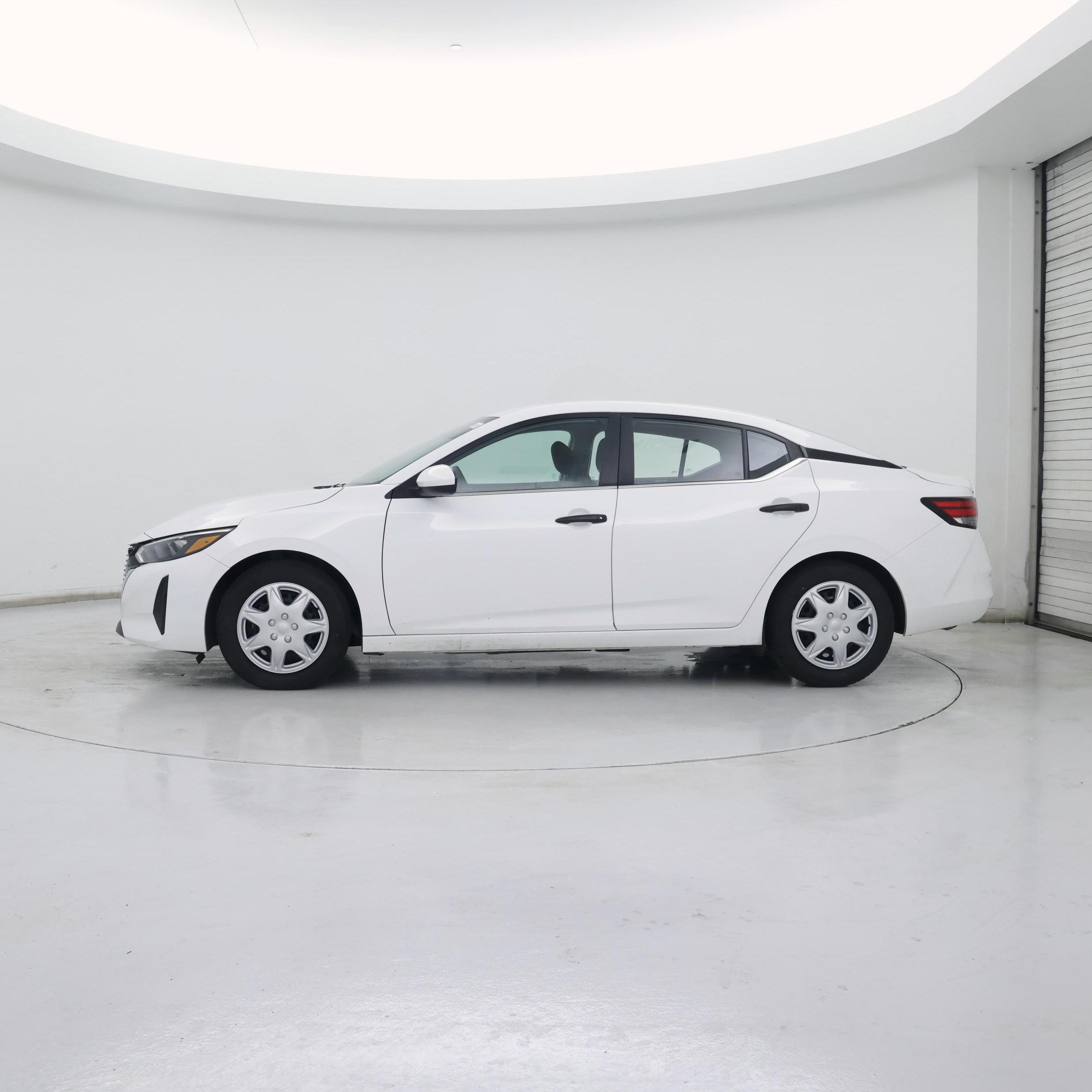 Thumbnail: 2025 Nissan Sentra - 3