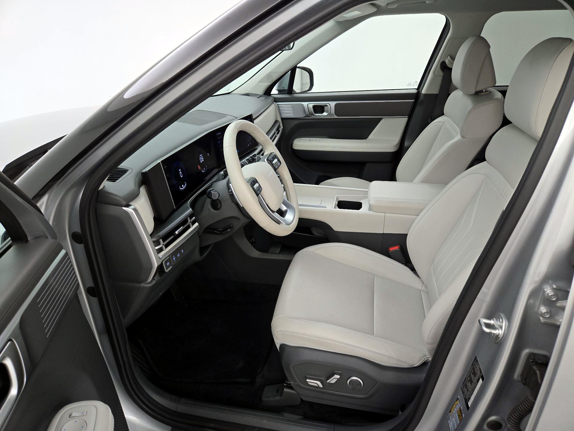 Thumbnail: 2025 Hyundai Santa Fe - 11