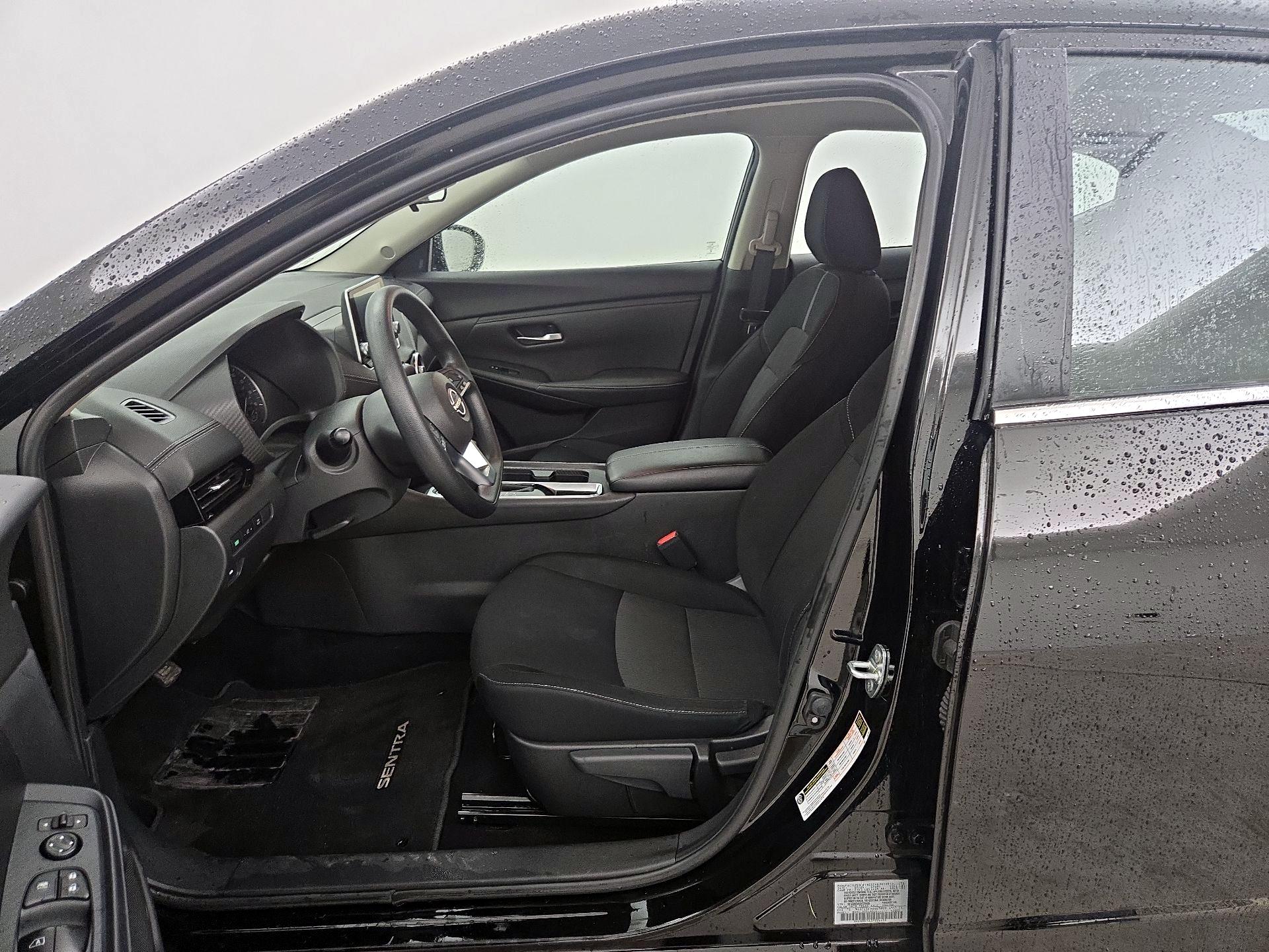 Thumbnail: 2025 Nissan Sentra - 11