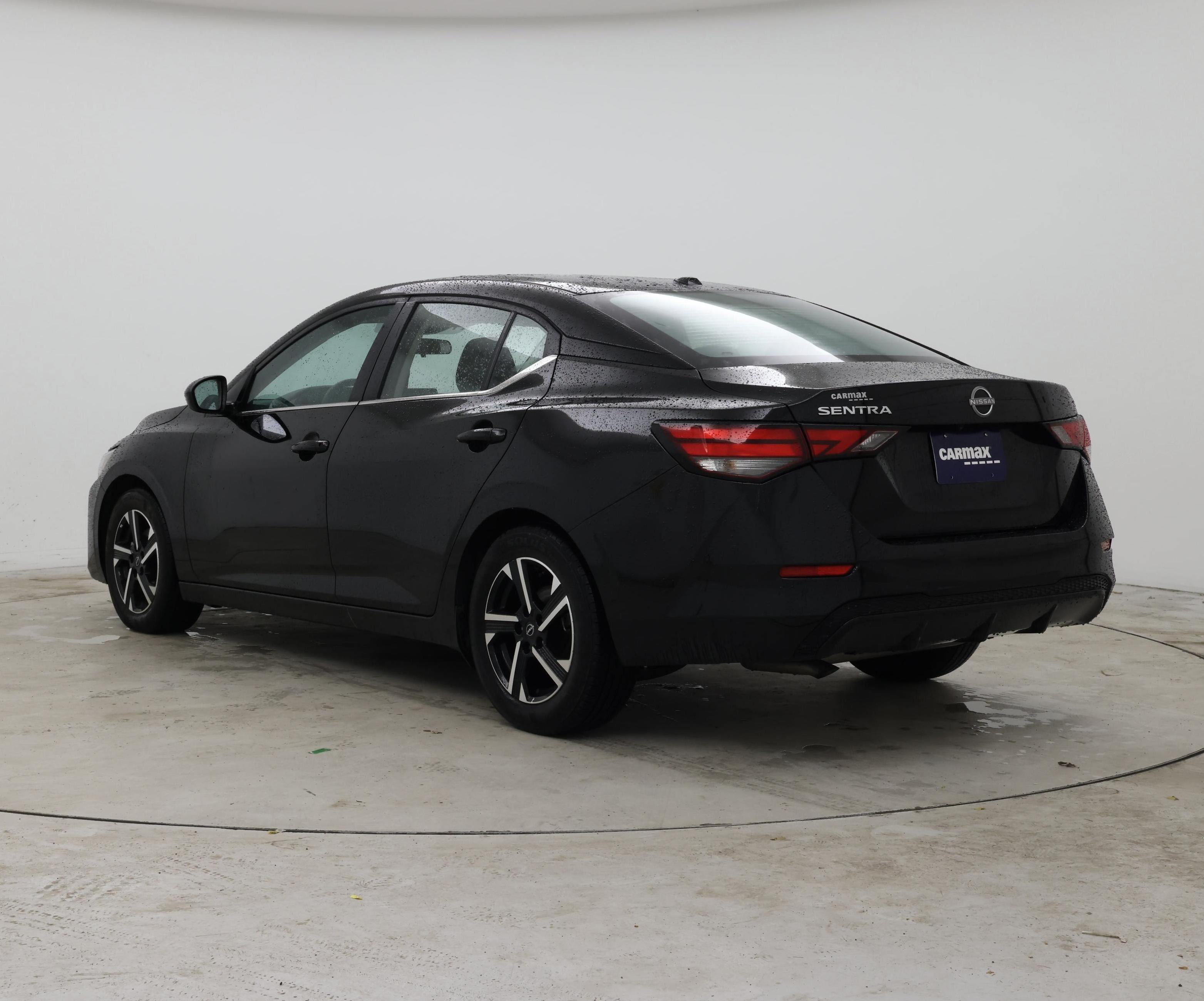 Thumbnail: 2025 Nissan Sentra - 2